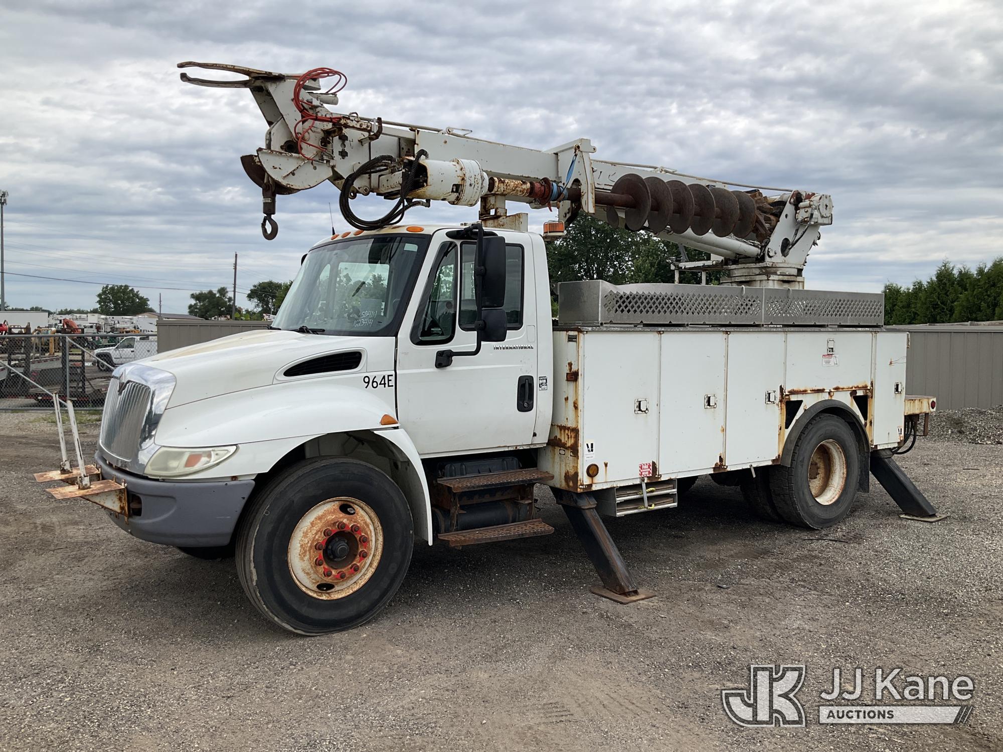 Photo of a 2007 International 4300