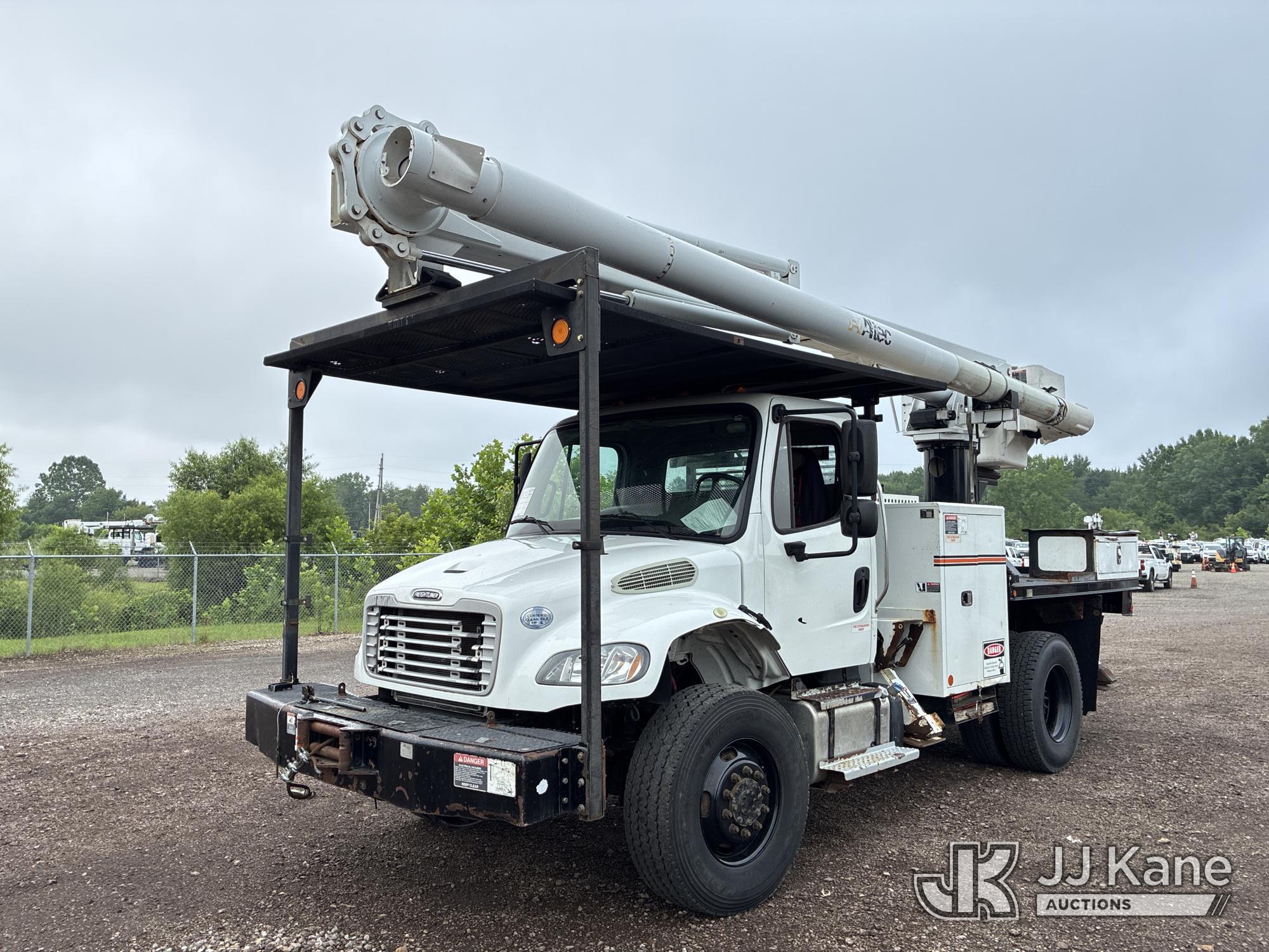 Photo of a 2014 Freightliner M2 106