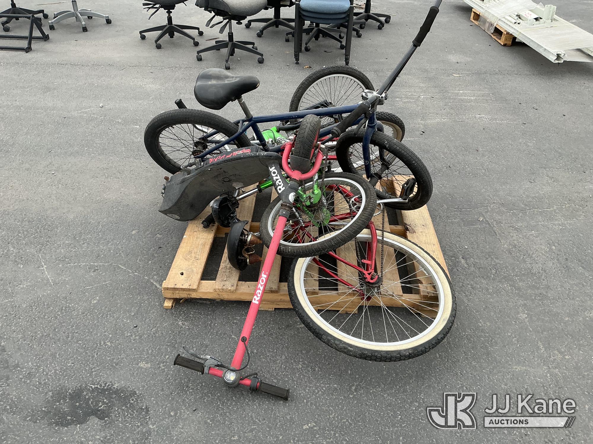 (1 Pallet) Bicycles (Used) NOTE: This unit is being sold AS IS/WHERE IS via Timed Auction and is located in Jurupa Valley