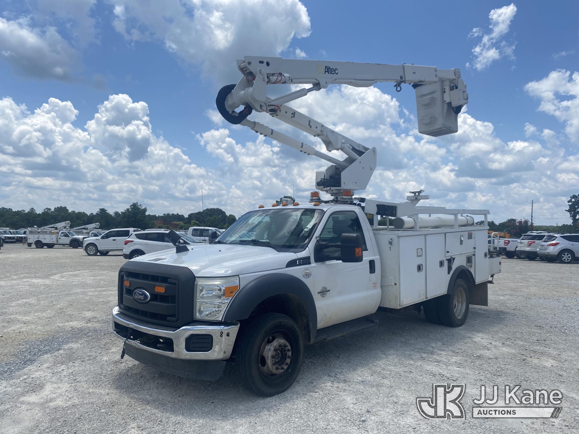 Photo of a 2015 Ford F-550