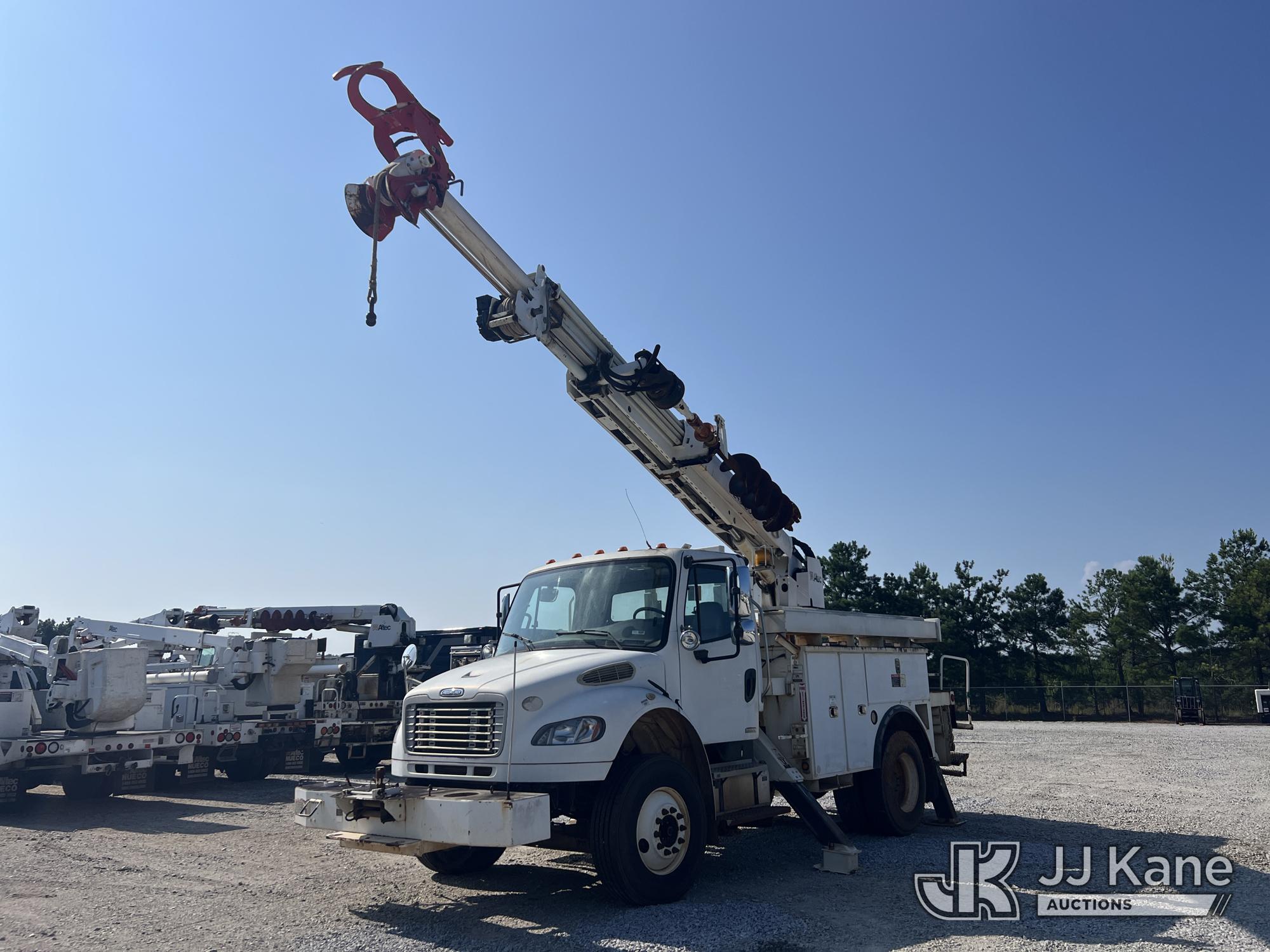 2010 Freightliner M2