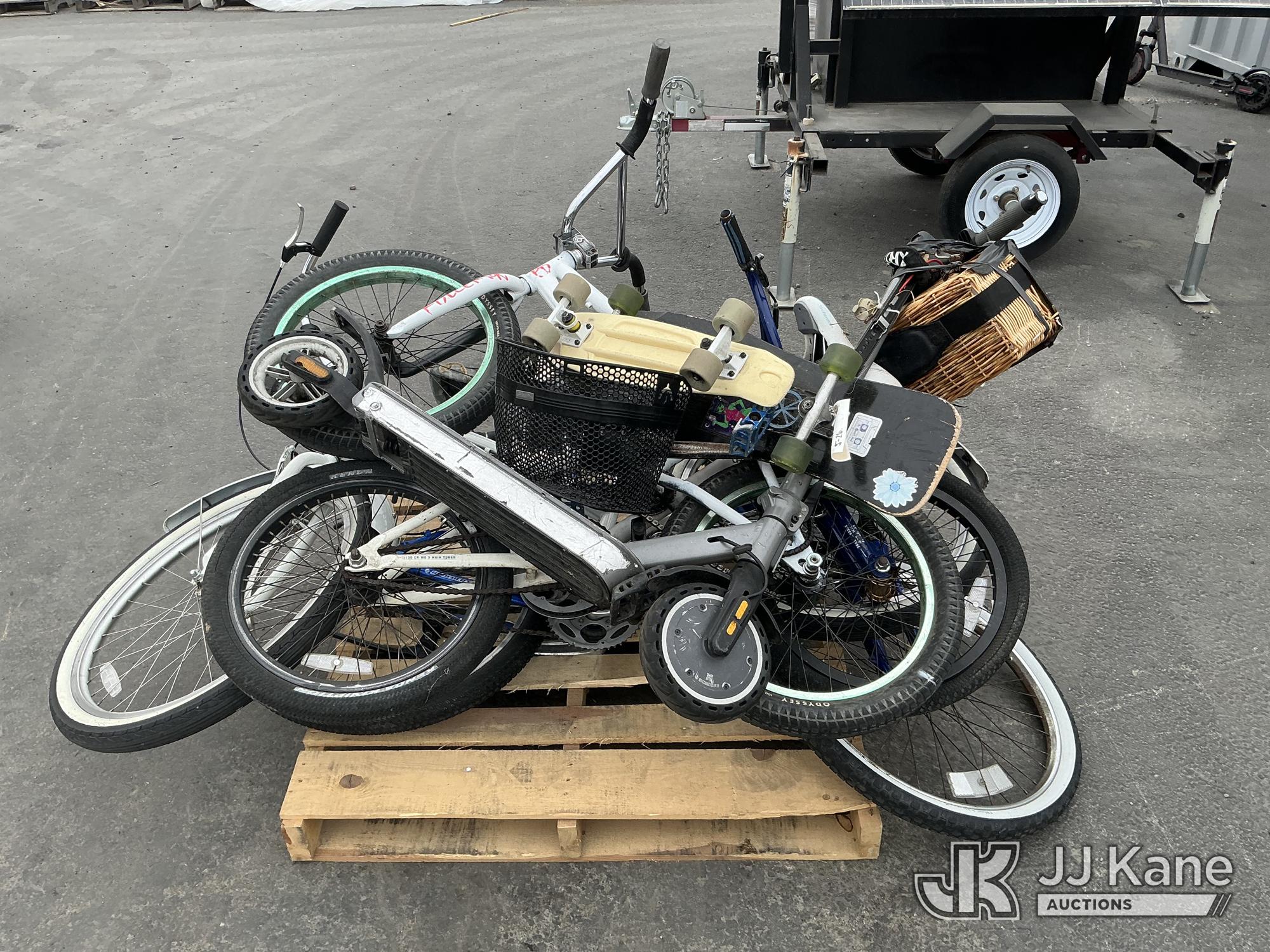(1 Pallet) Bicycles (Used) NOTE: This unit is being sold AS IS/WHERE IS via Timed Auction and is located in Jurupa Valley