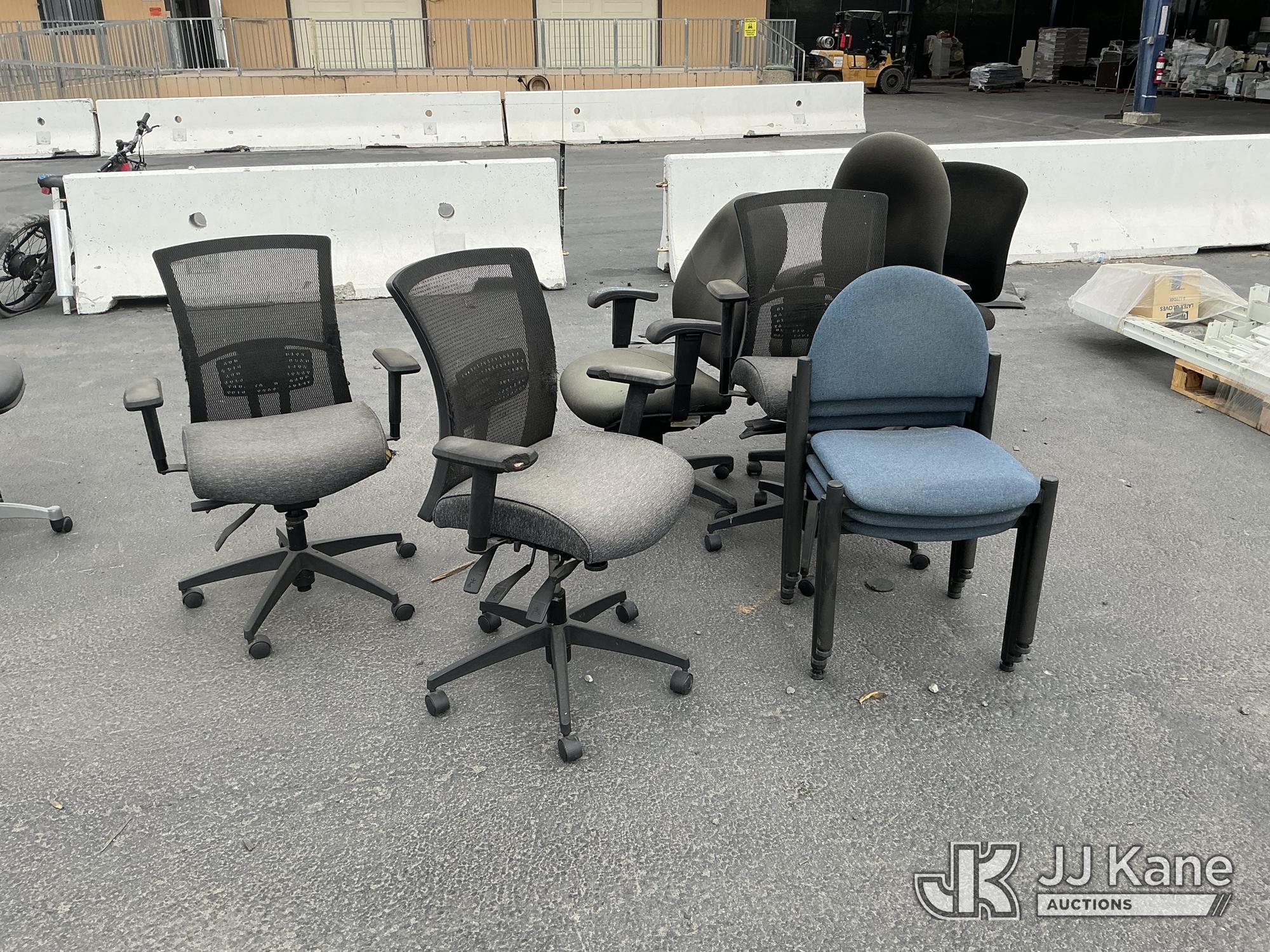 Office Chairs (Used) NOTE: This unit is being sold AS IS/WHERE IS via Timed Auction and is located in Jurupa Valley
