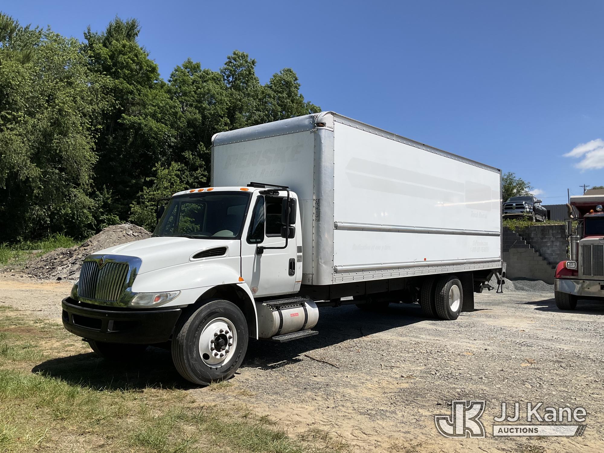 2018 International Durastar 4300