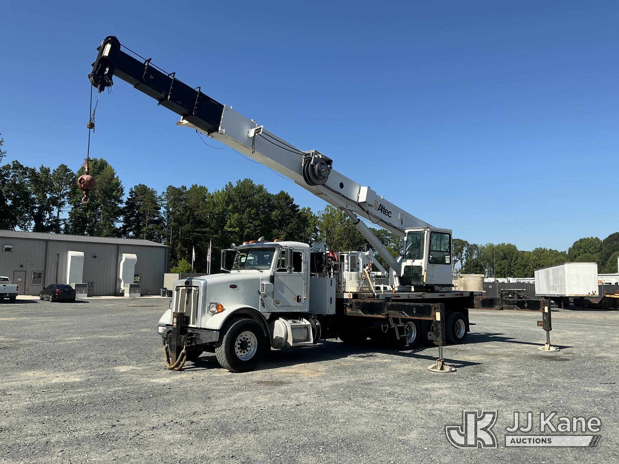 Photo of a 2014 Peterbilt 365