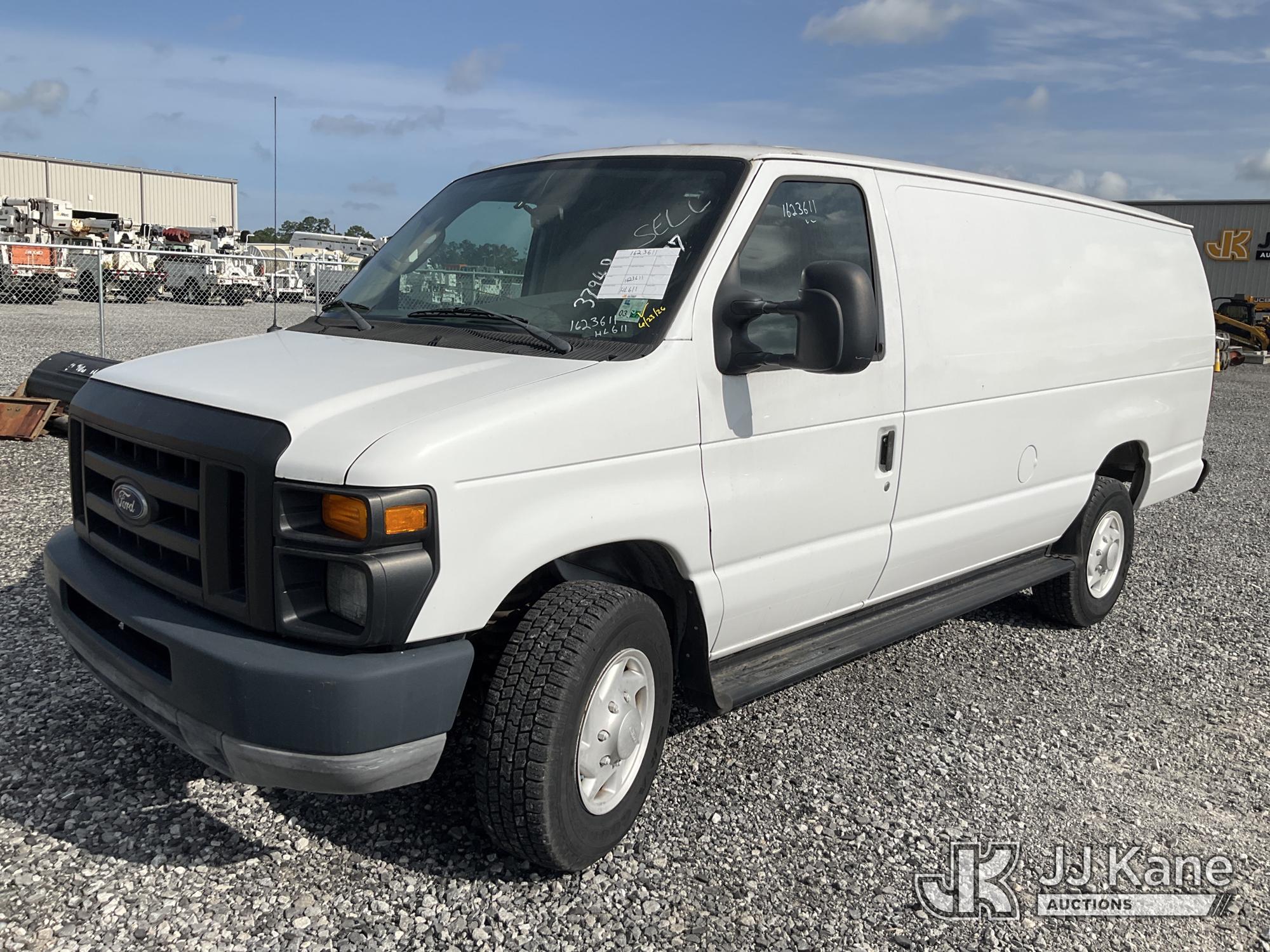 Photo of a 2008 Ford E350