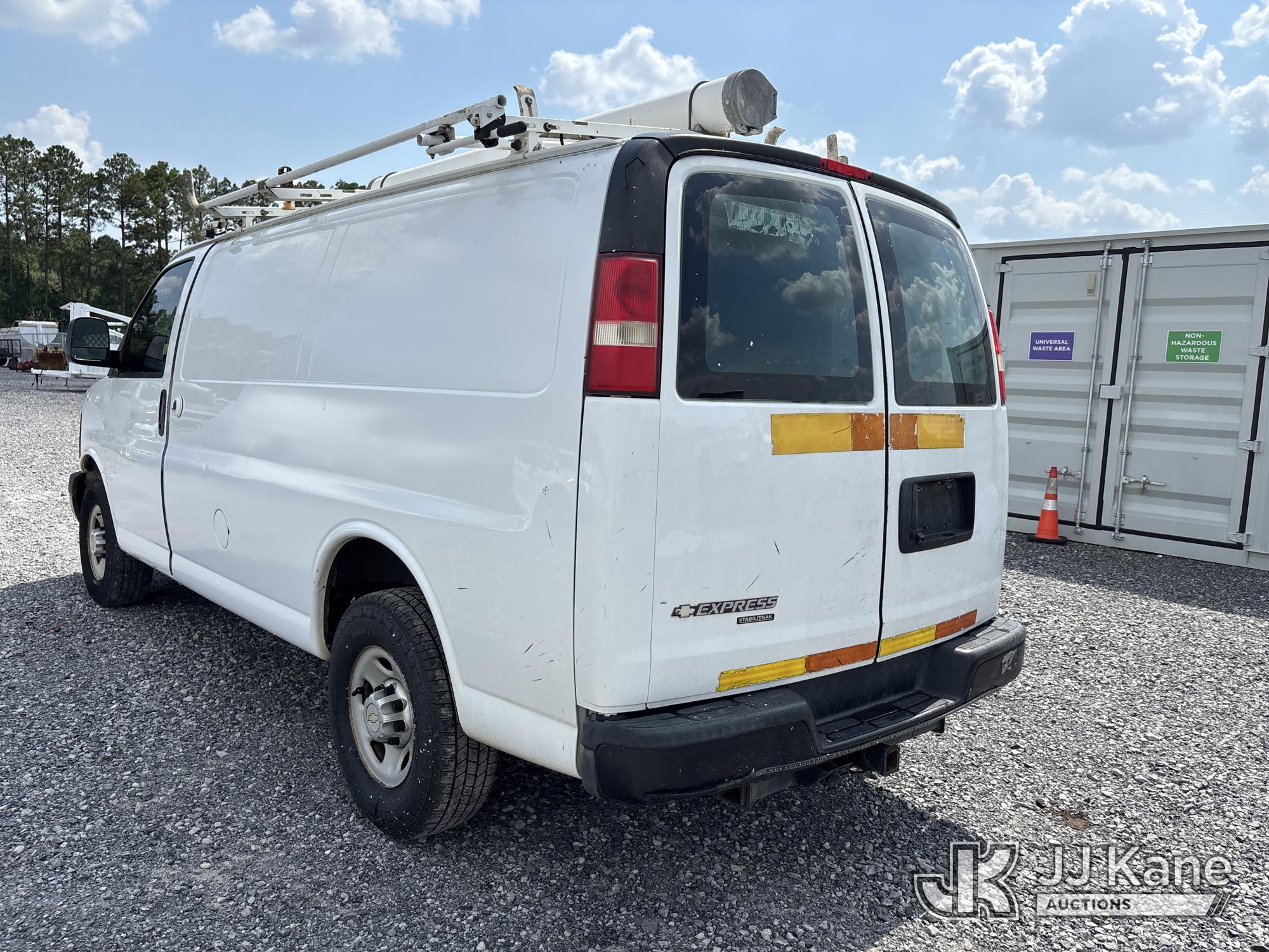 2013 Chevrolet EXPRESS 2500
