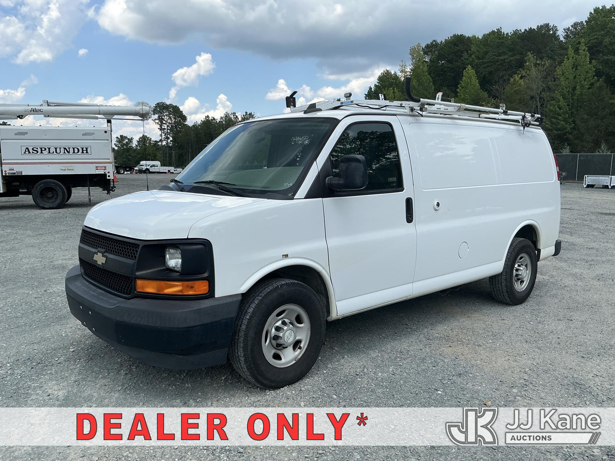 Photo of a 2017 Chevrolet Express G2500
