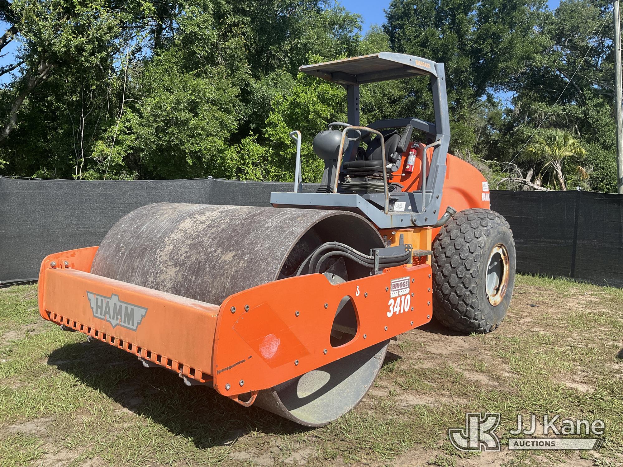 Photo of a  Hamm 3410