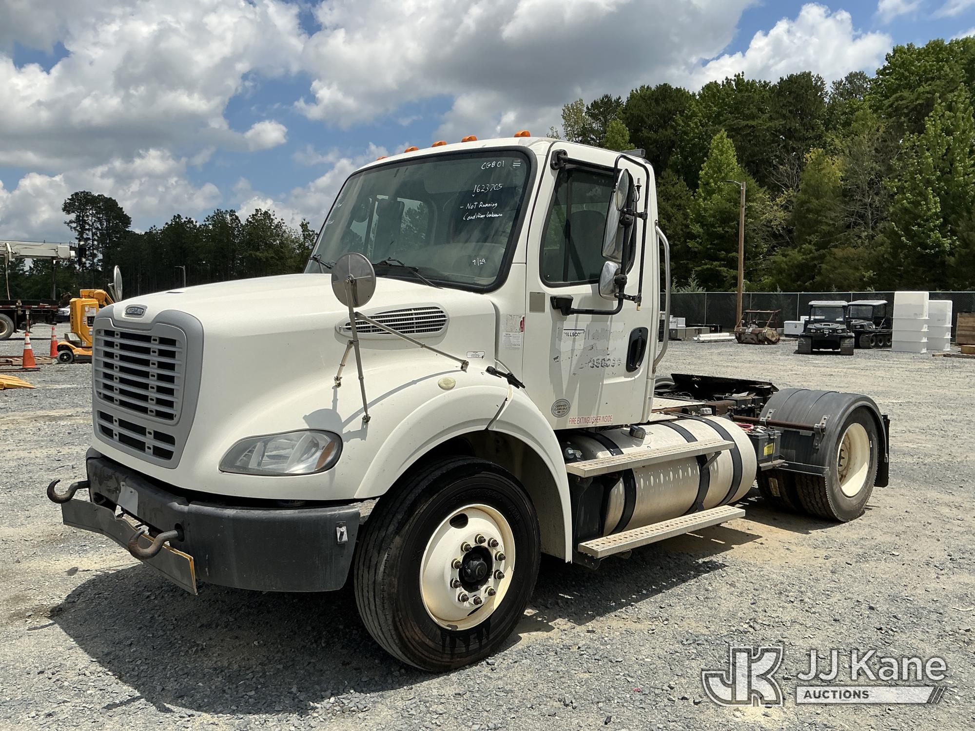 Photo of a 2016 Freightliner M2 112