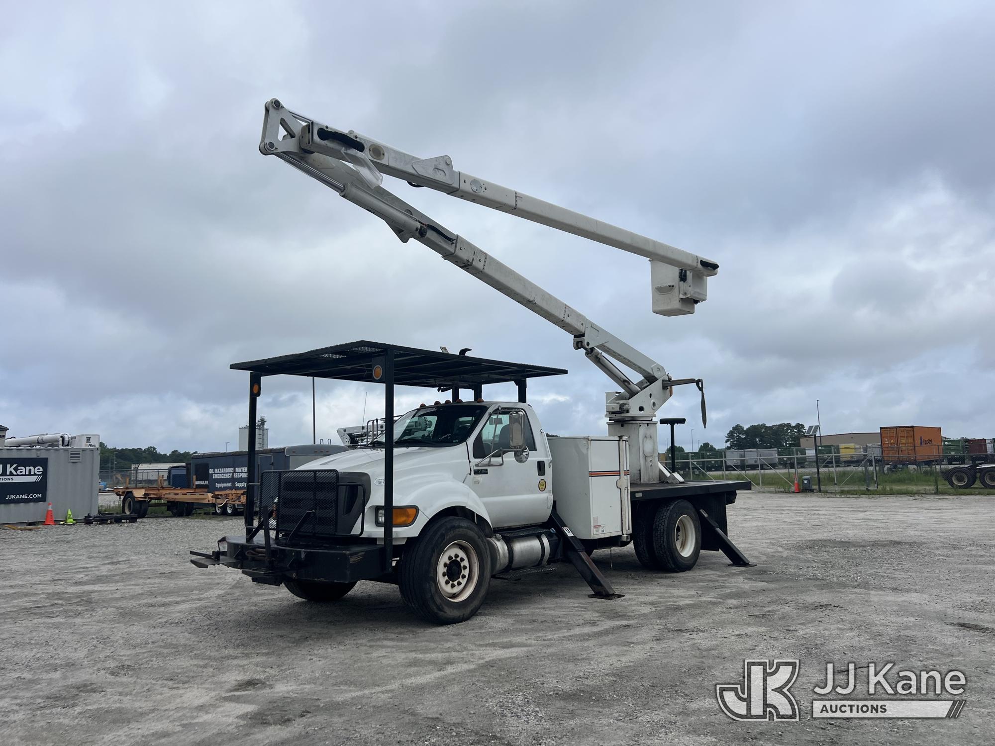 Photo of a 2013 Ford F-750