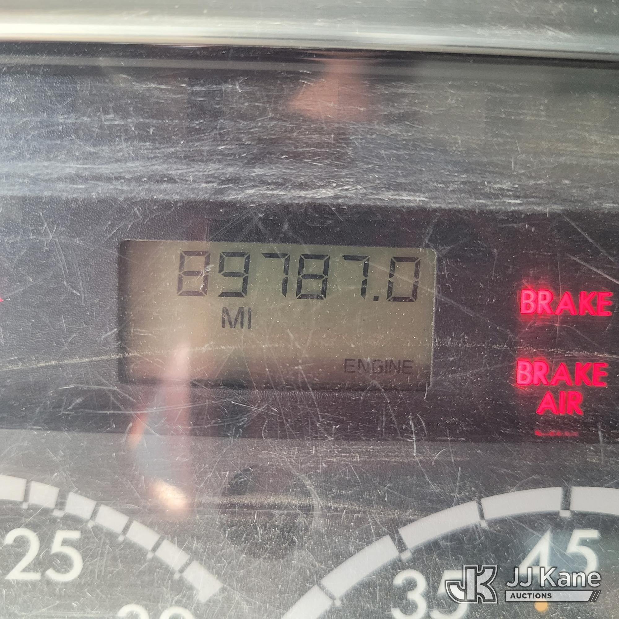 2014 Freightliner M2 106