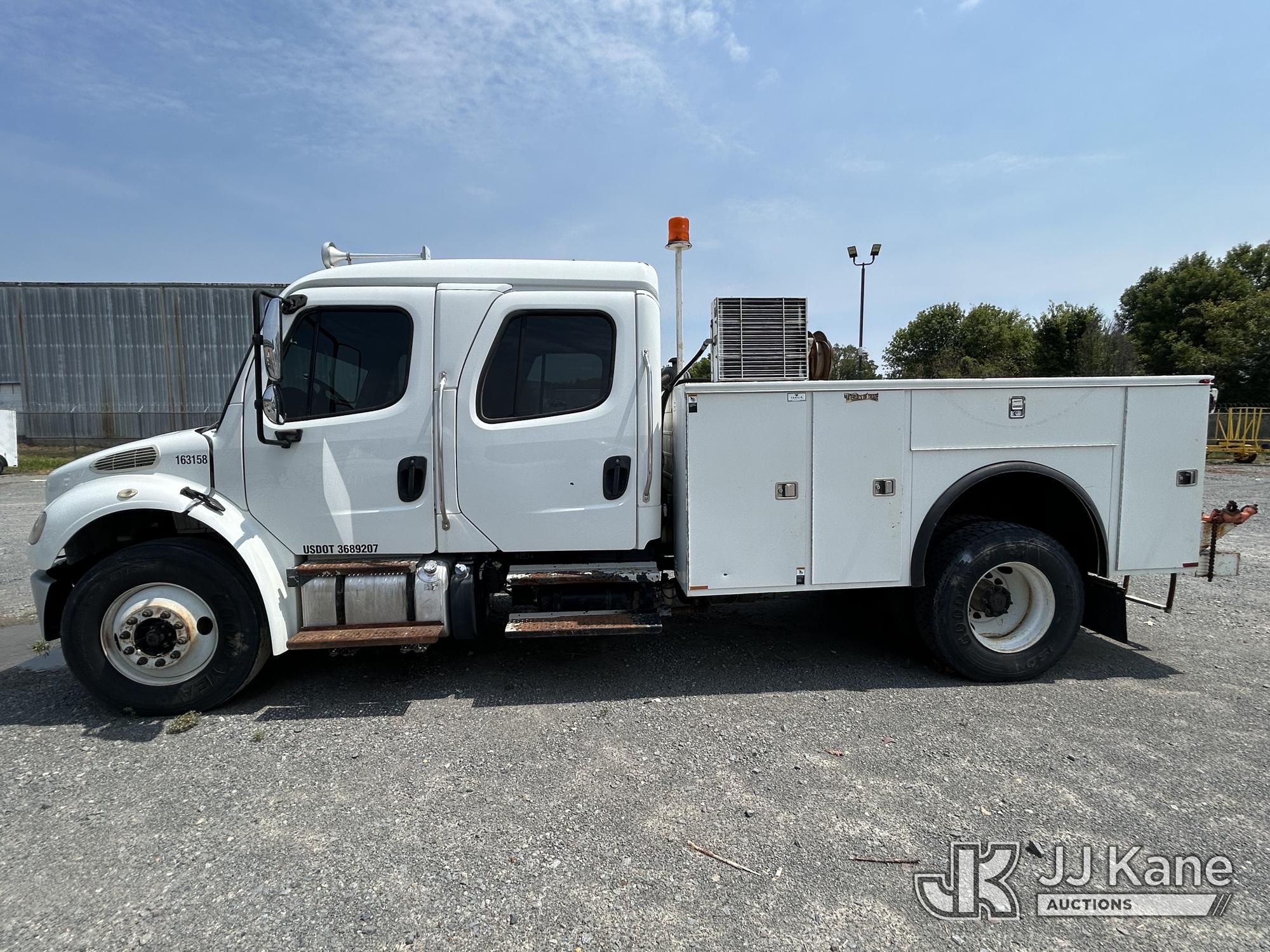 2014 Freightliner M2 106