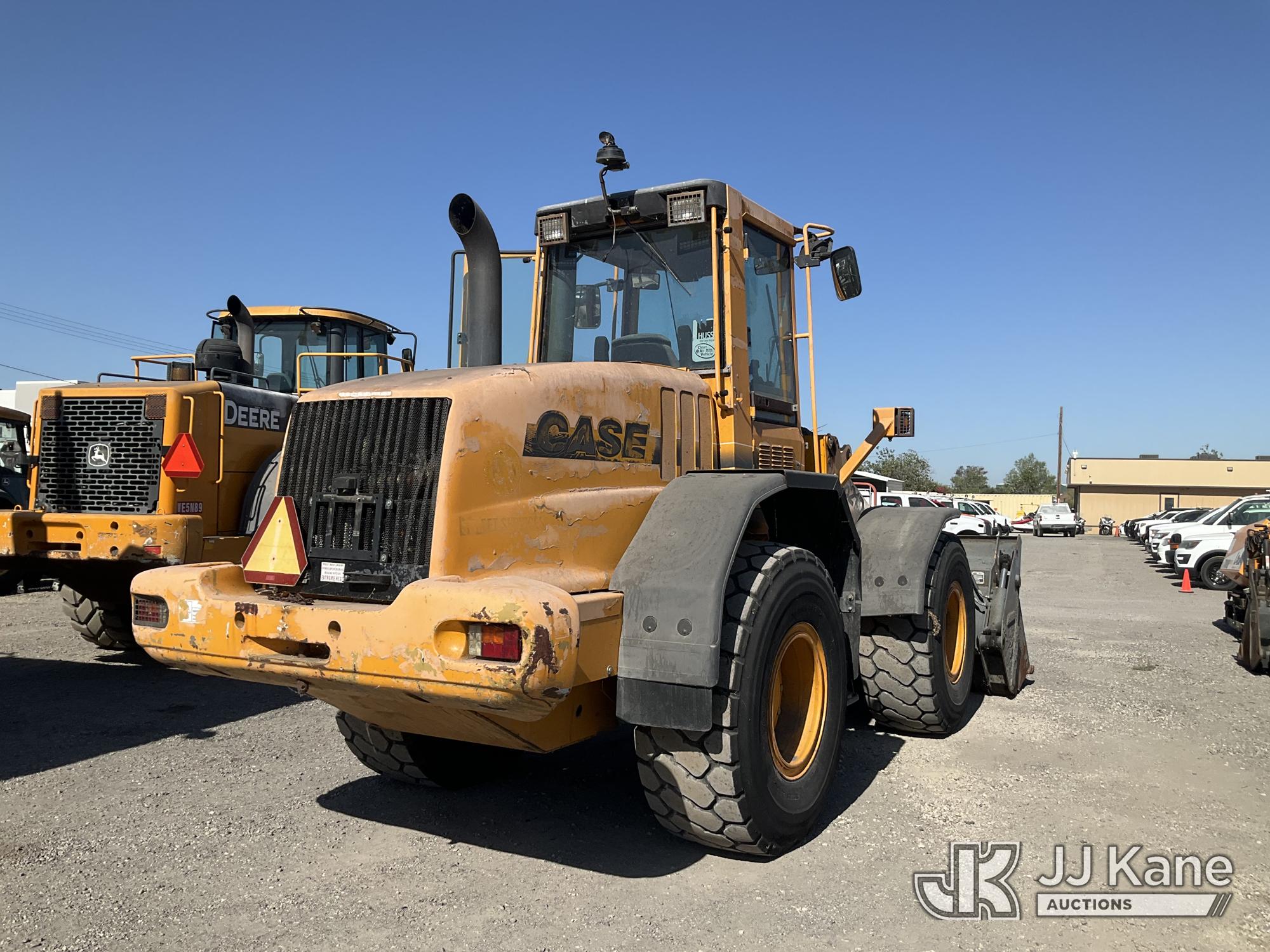 2004 Case 621D