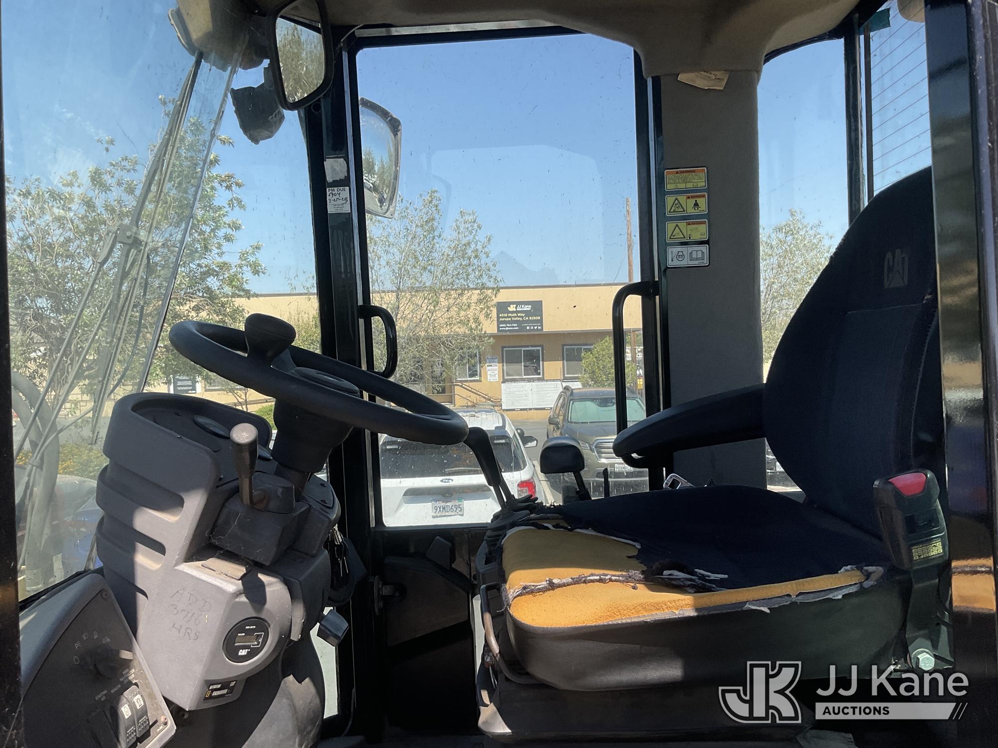 2005 Caterpillar IT14G