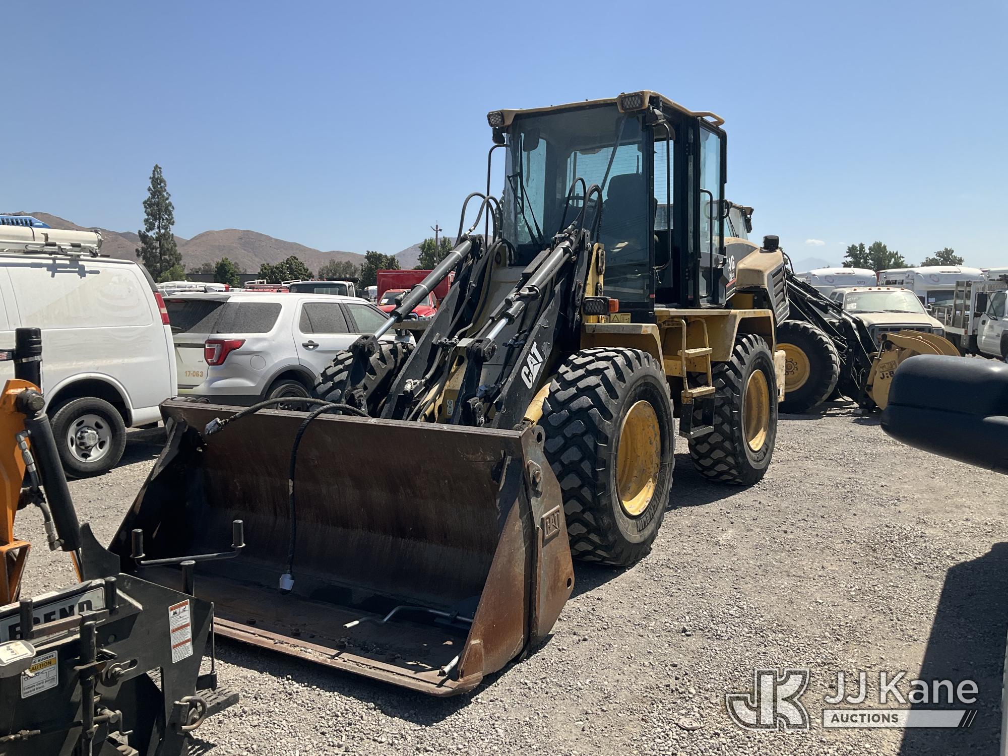 2004 Caterpillar IT14G