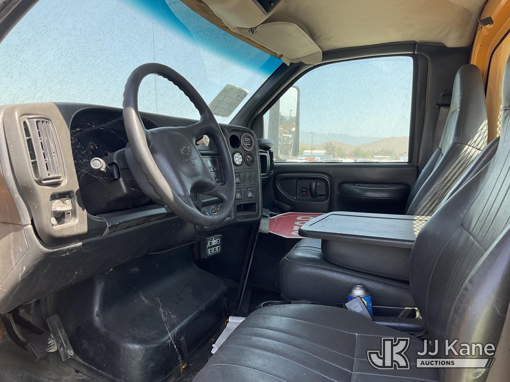 2007 Chevrolet C7C042