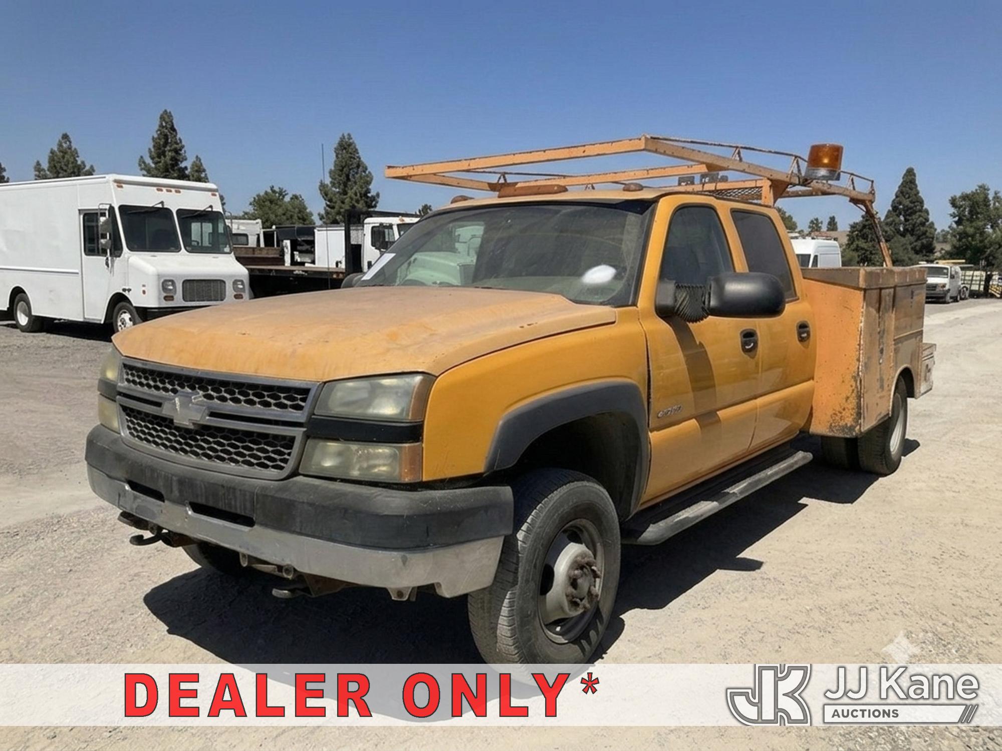 Photo of a 2005 Chevrolet Silverado 3500