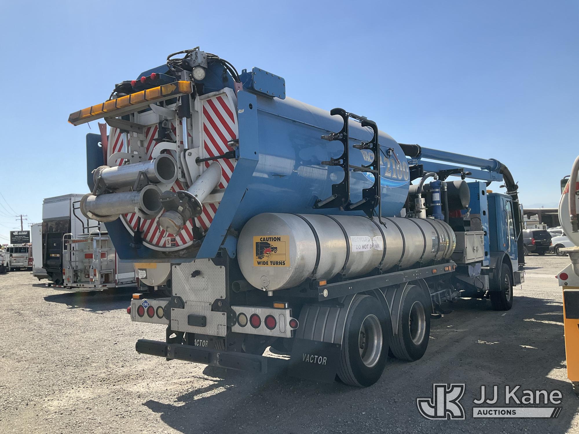 2013 American Lafrance CONDOR
