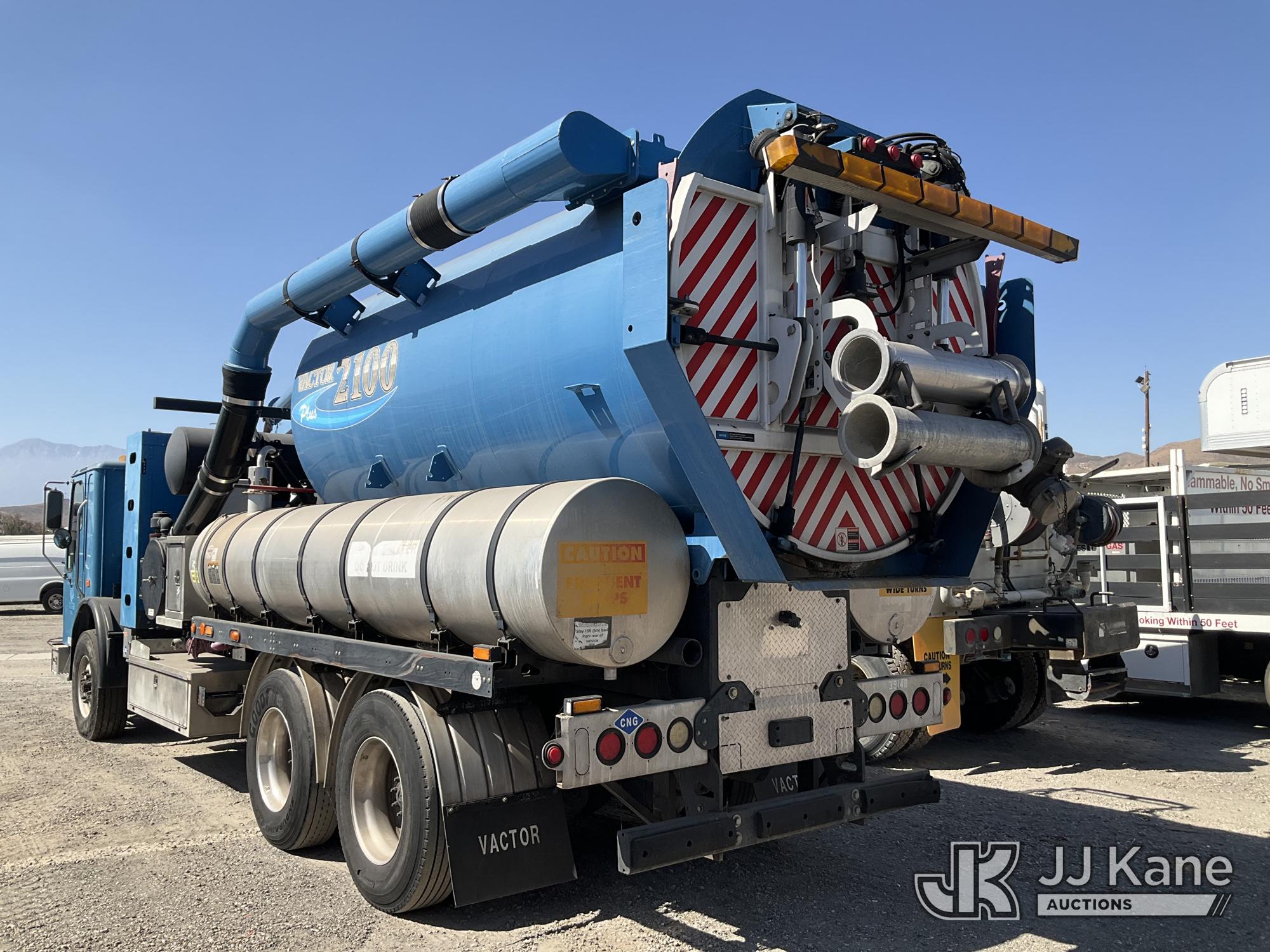 2013 American Lafrance CONDOR