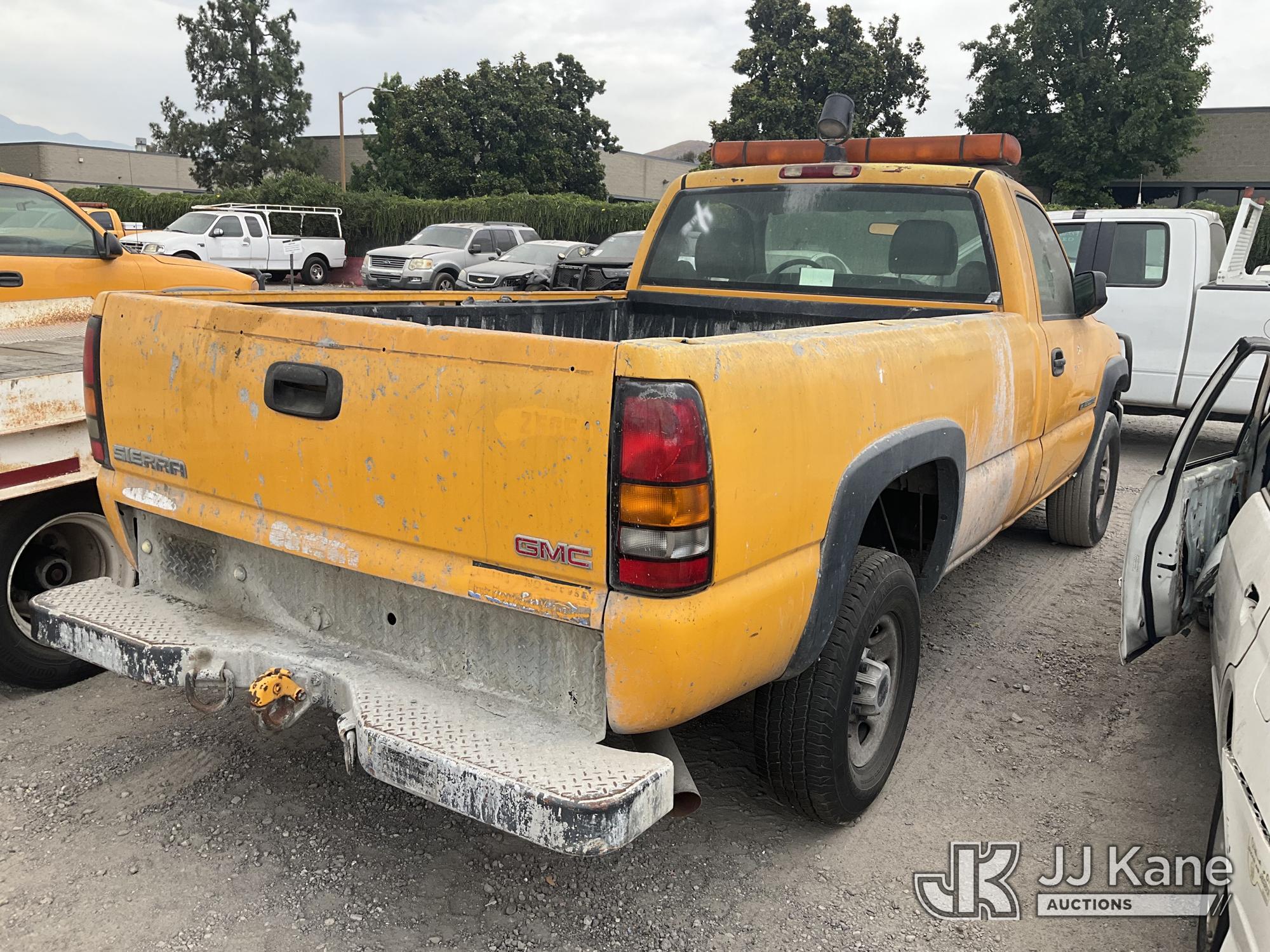 2005 GMC SIERRA 2500HD