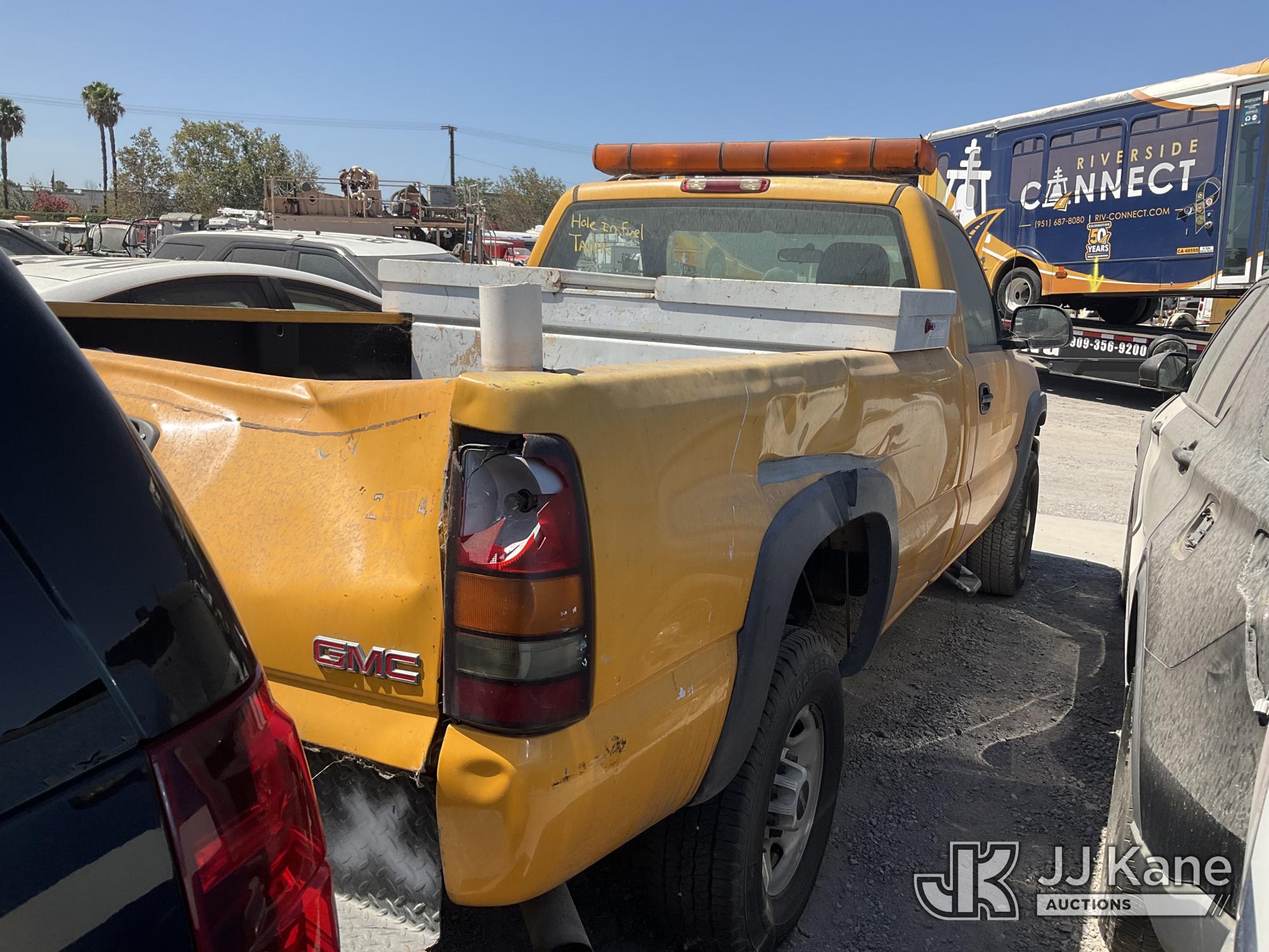 2005 GMC SIERRA 2500HD
