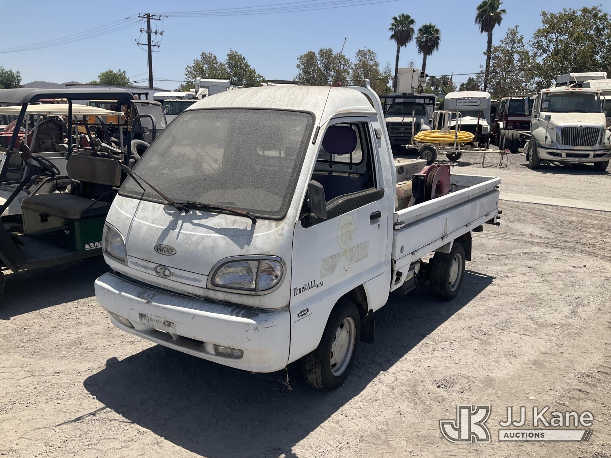 2004 TRUCKALL 6015 Utility Cart