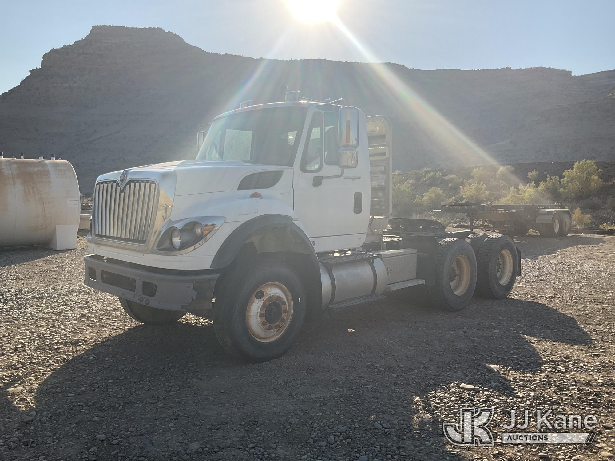 Photo of a 2010 International 7600