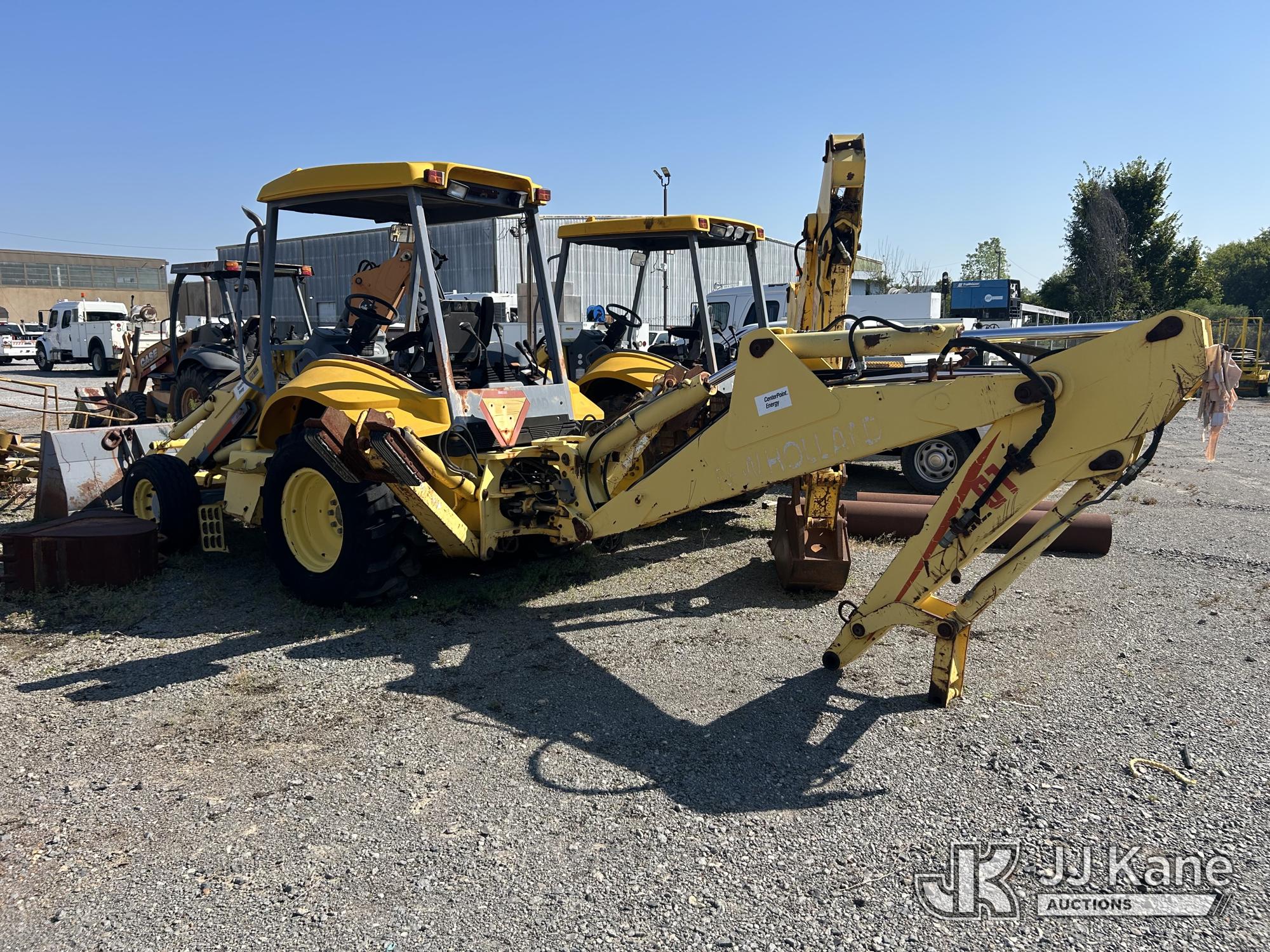 2000 New Holland LB75B 4X4