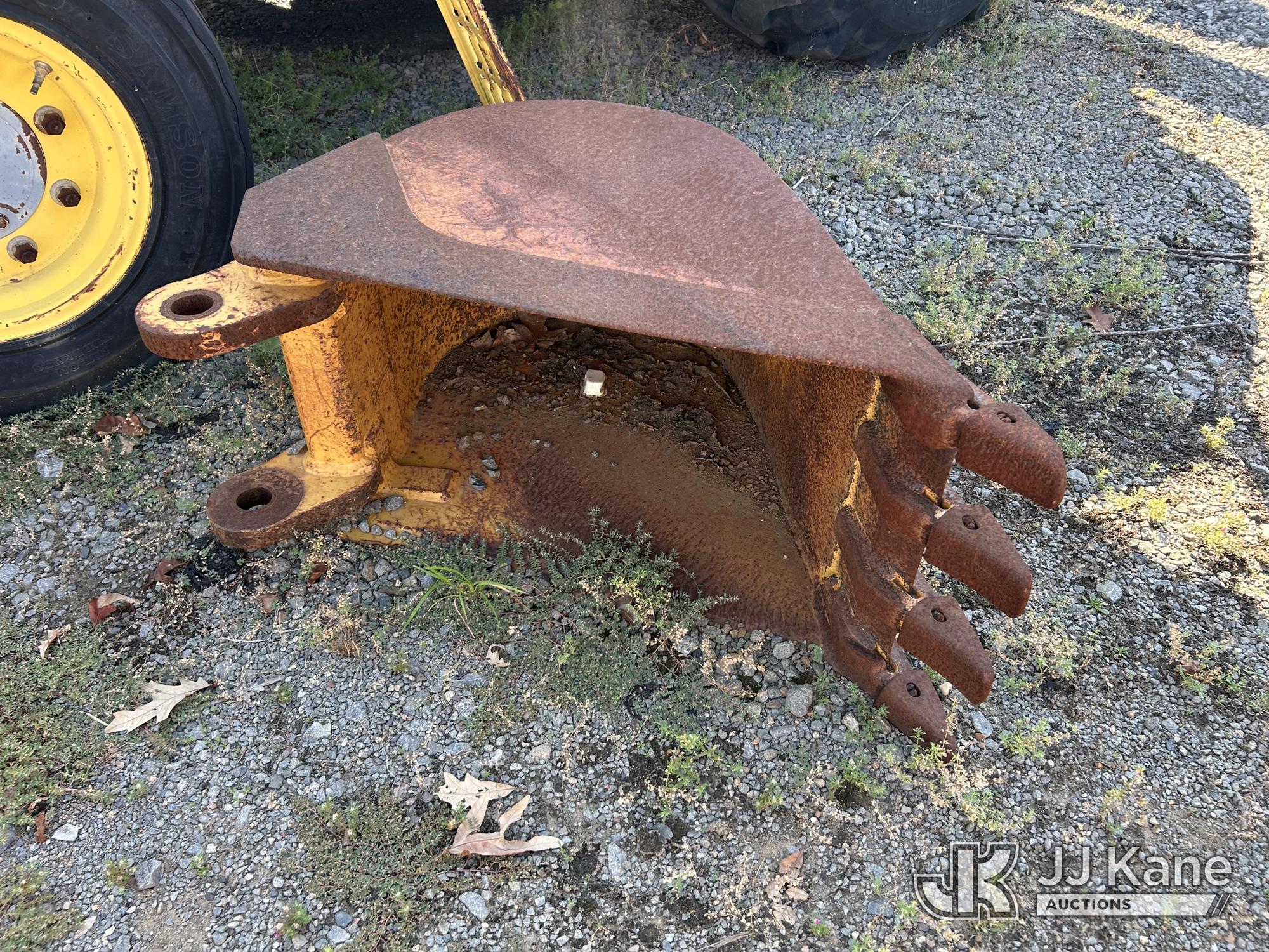 2000 New Holland LB75B 4X4