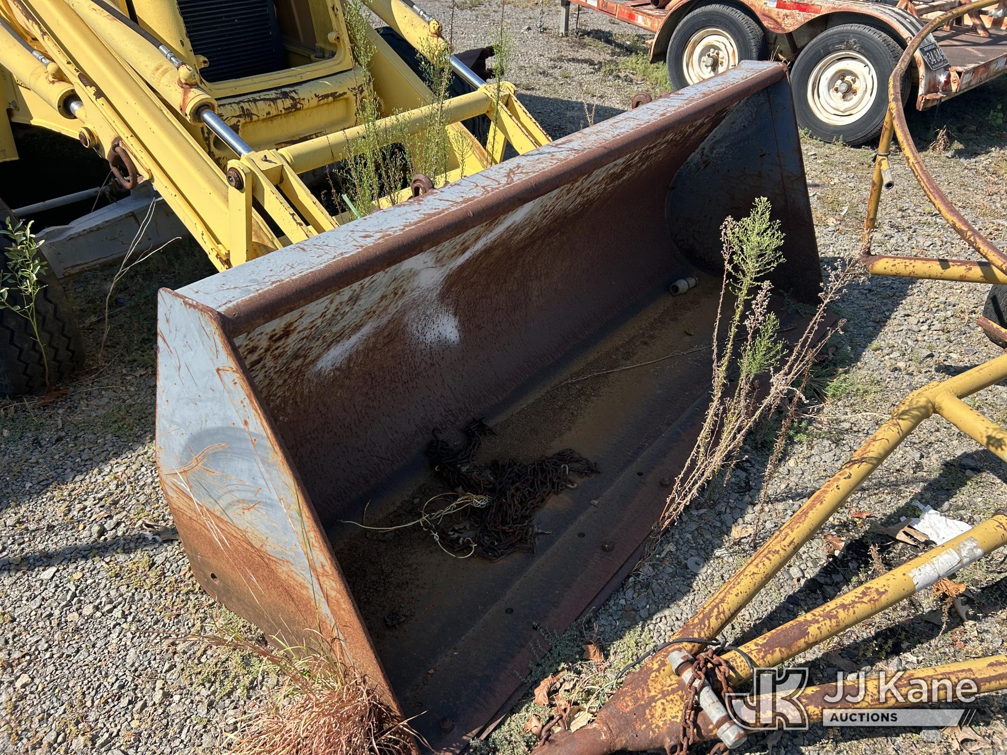 2000 New Holland LB75B 4X4
