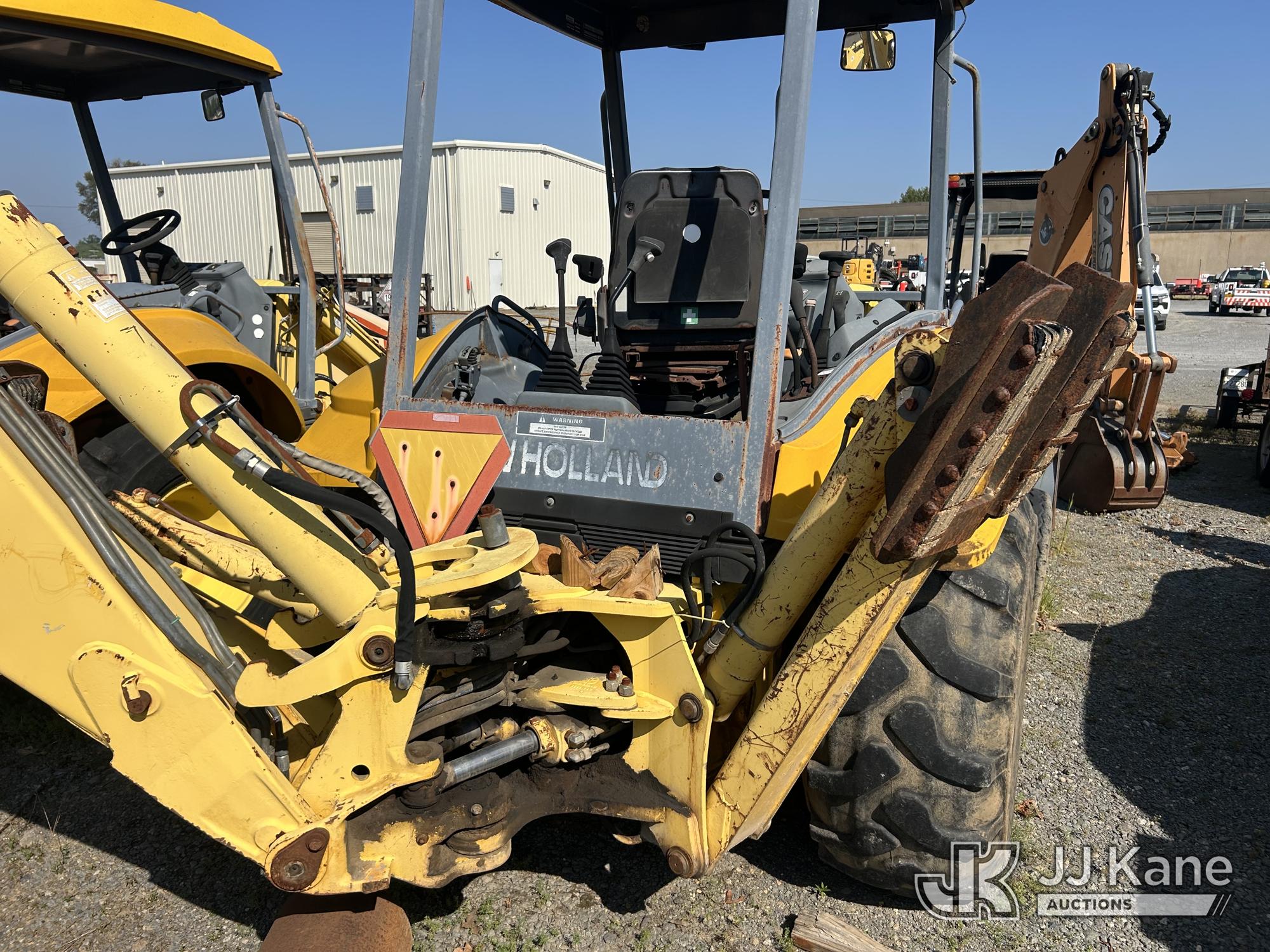 2000 New Holland LB75B 4X4
