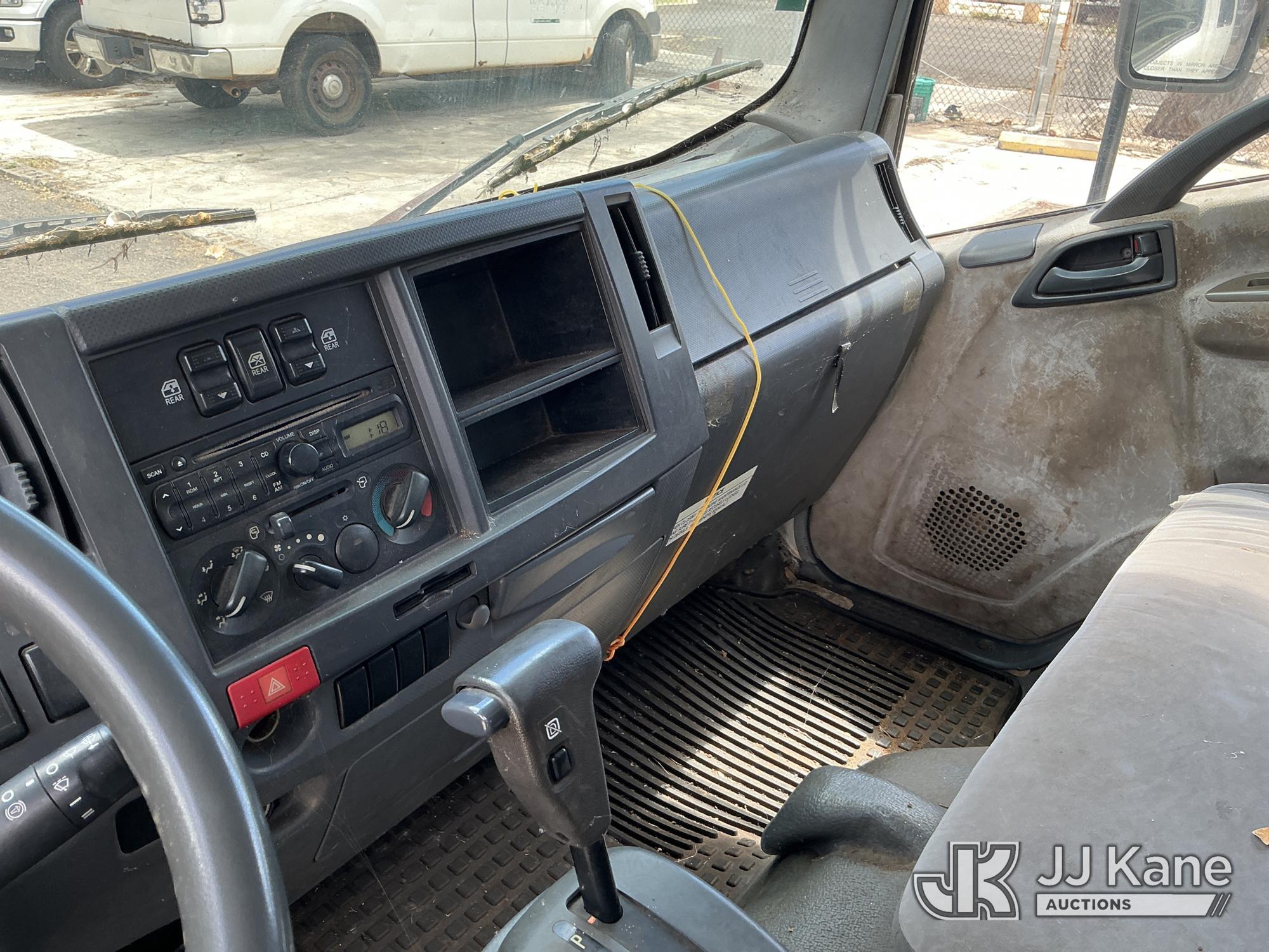 2008 Isuzu NPR