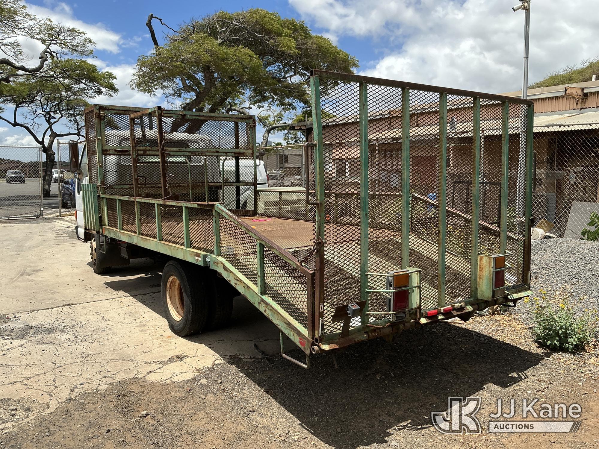 2001 Isuzu NPR