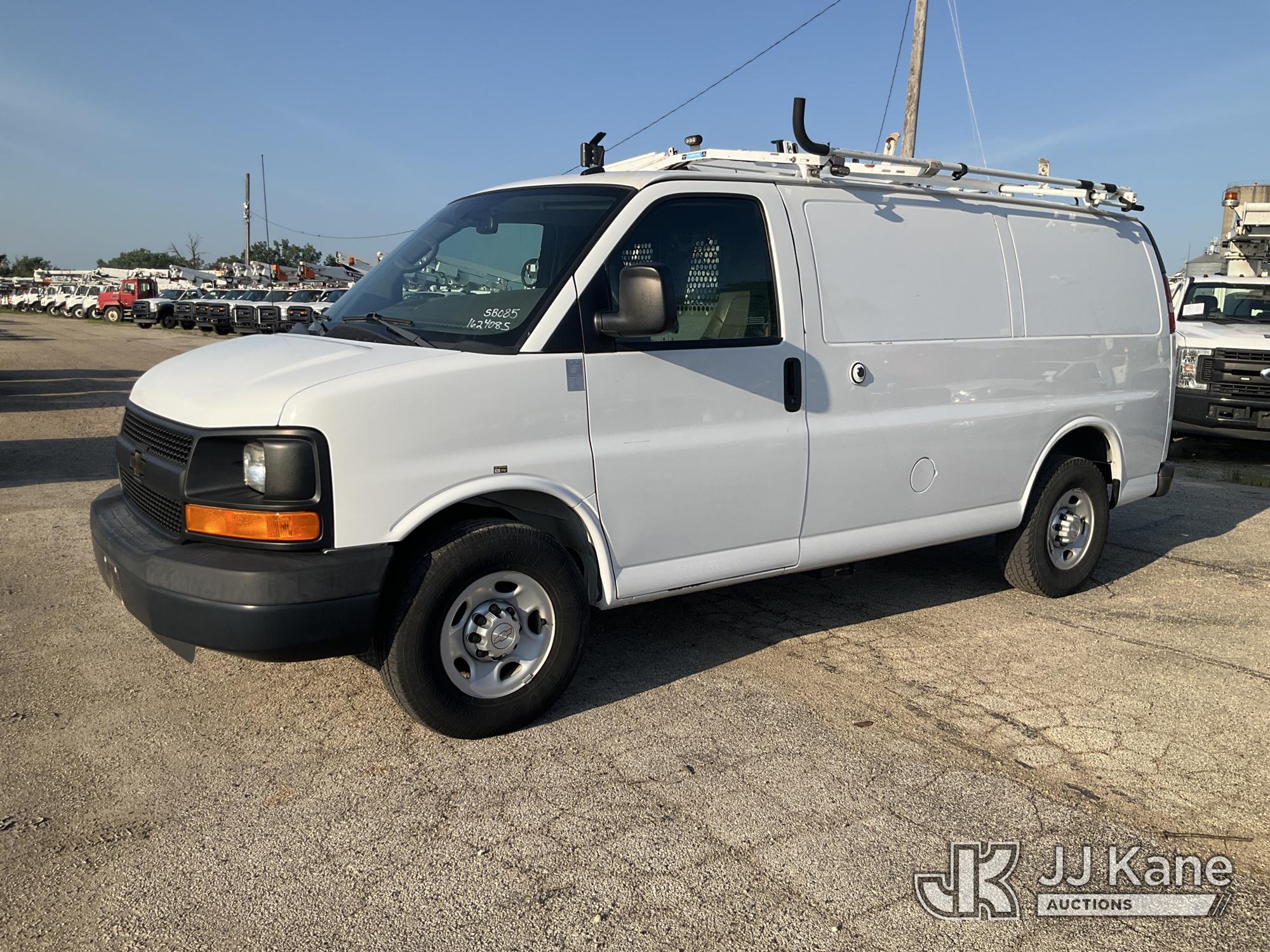 Photo of a 2015 Chevrolet Express G2500