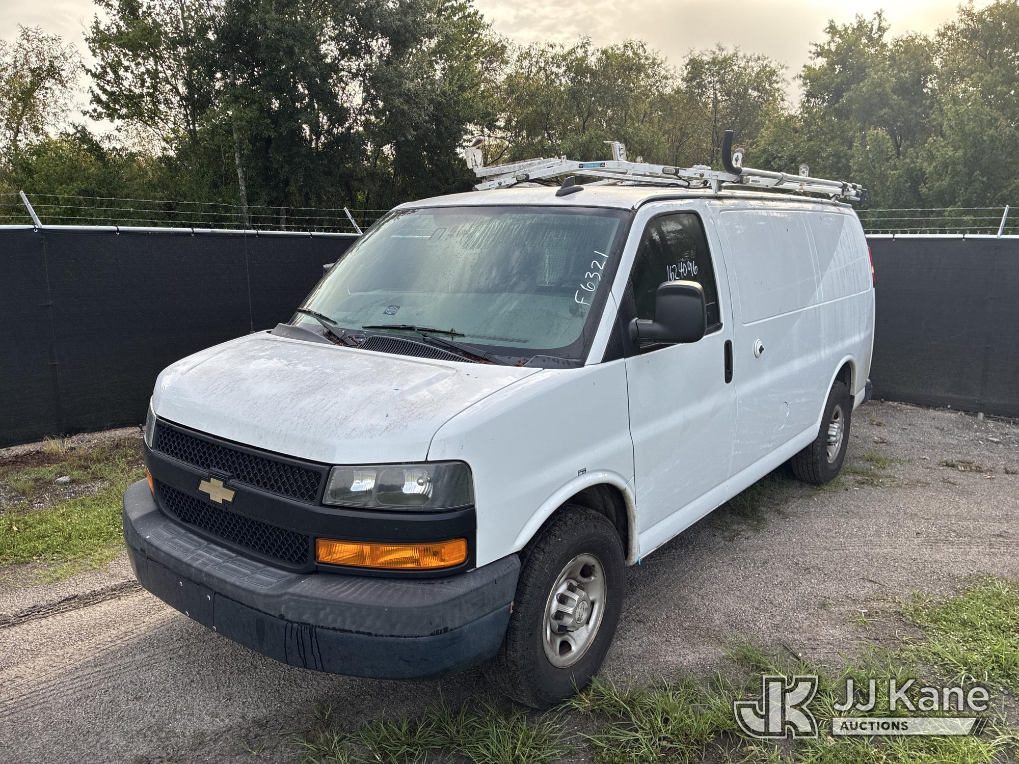 Photo of a 2018 Chevrolet Express G2500