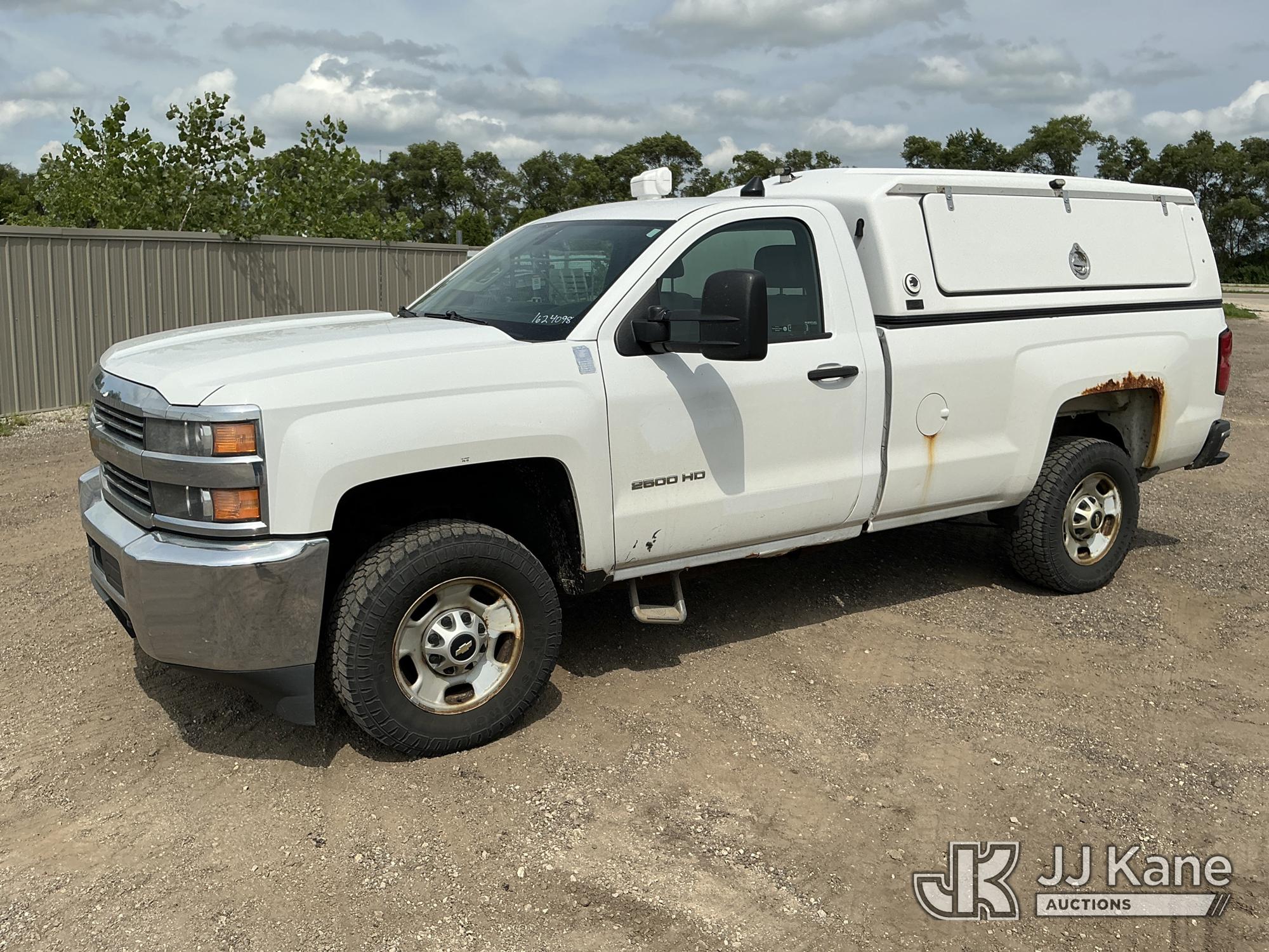 Photo of a 2015 Chevrolet Silverado 2500HD 4x4