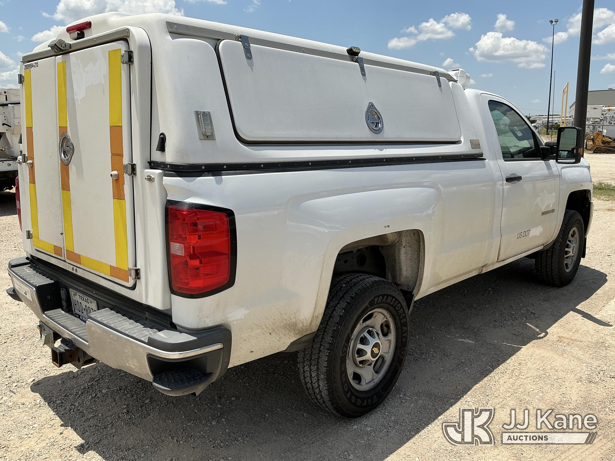 2015 Chevrolet SILVERADO 2500HD 4X4
