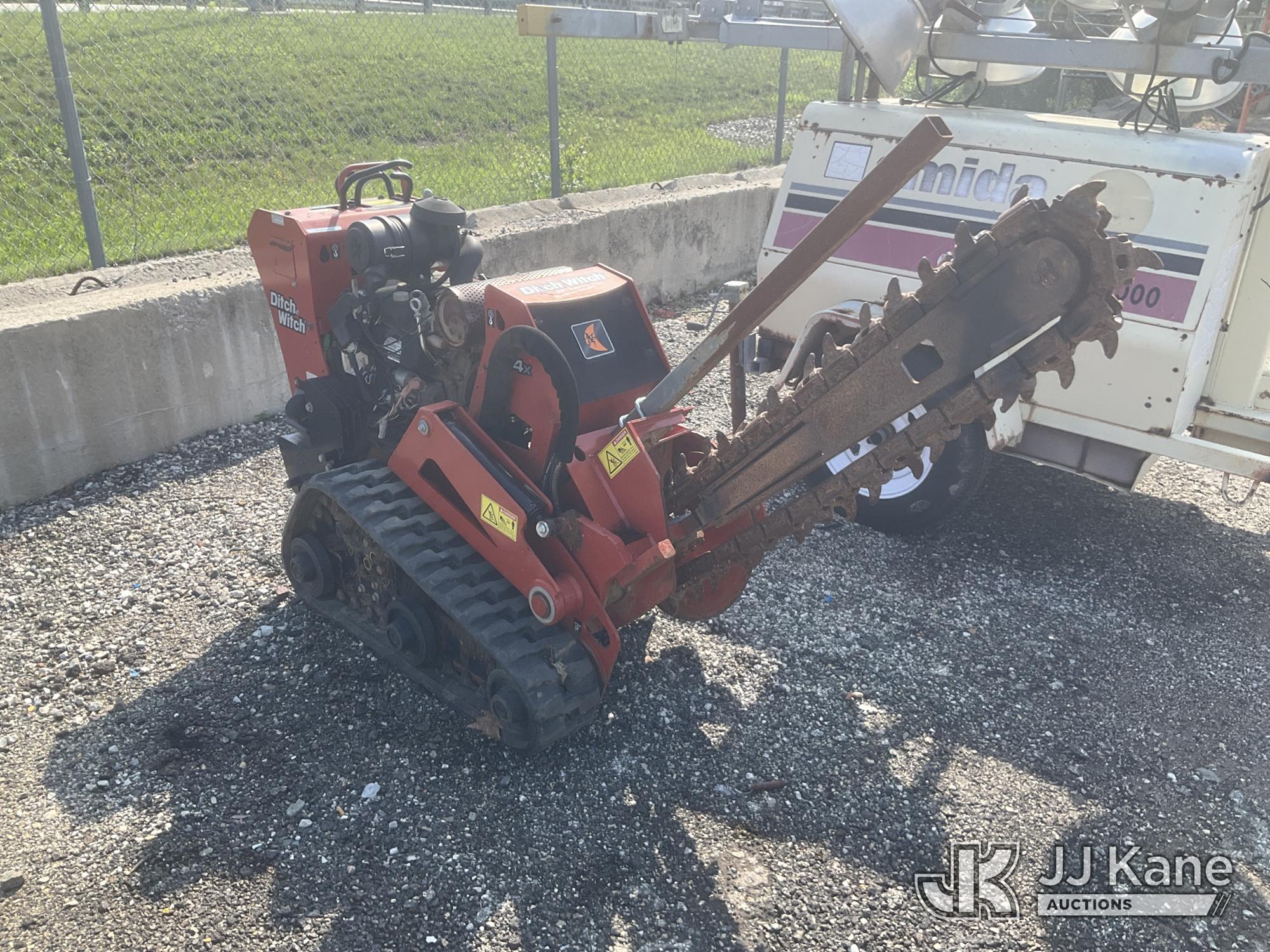 Photo of a 2018 Ditch Witch C24X