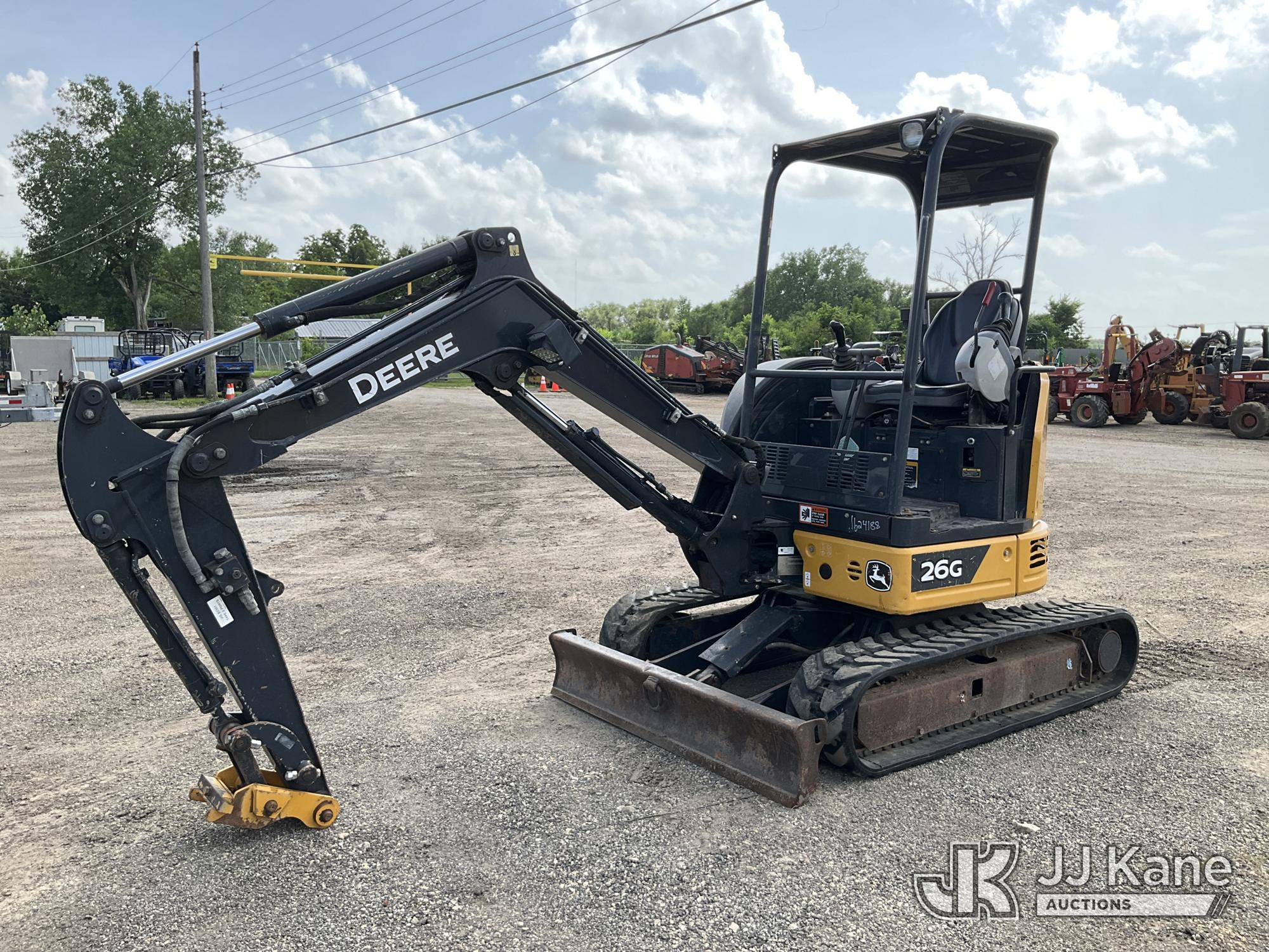 Photo of a  John Deere 26G