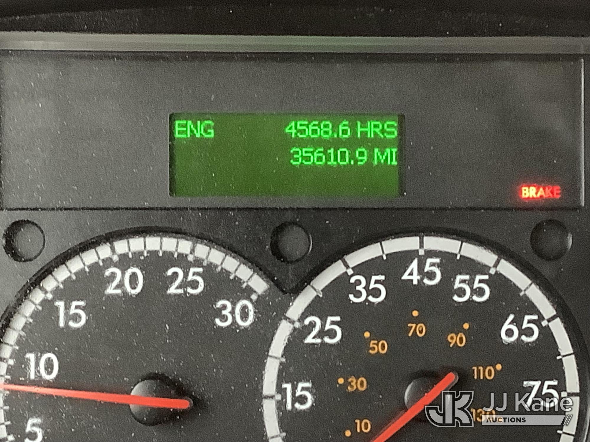 2018 Freightliner M2 106