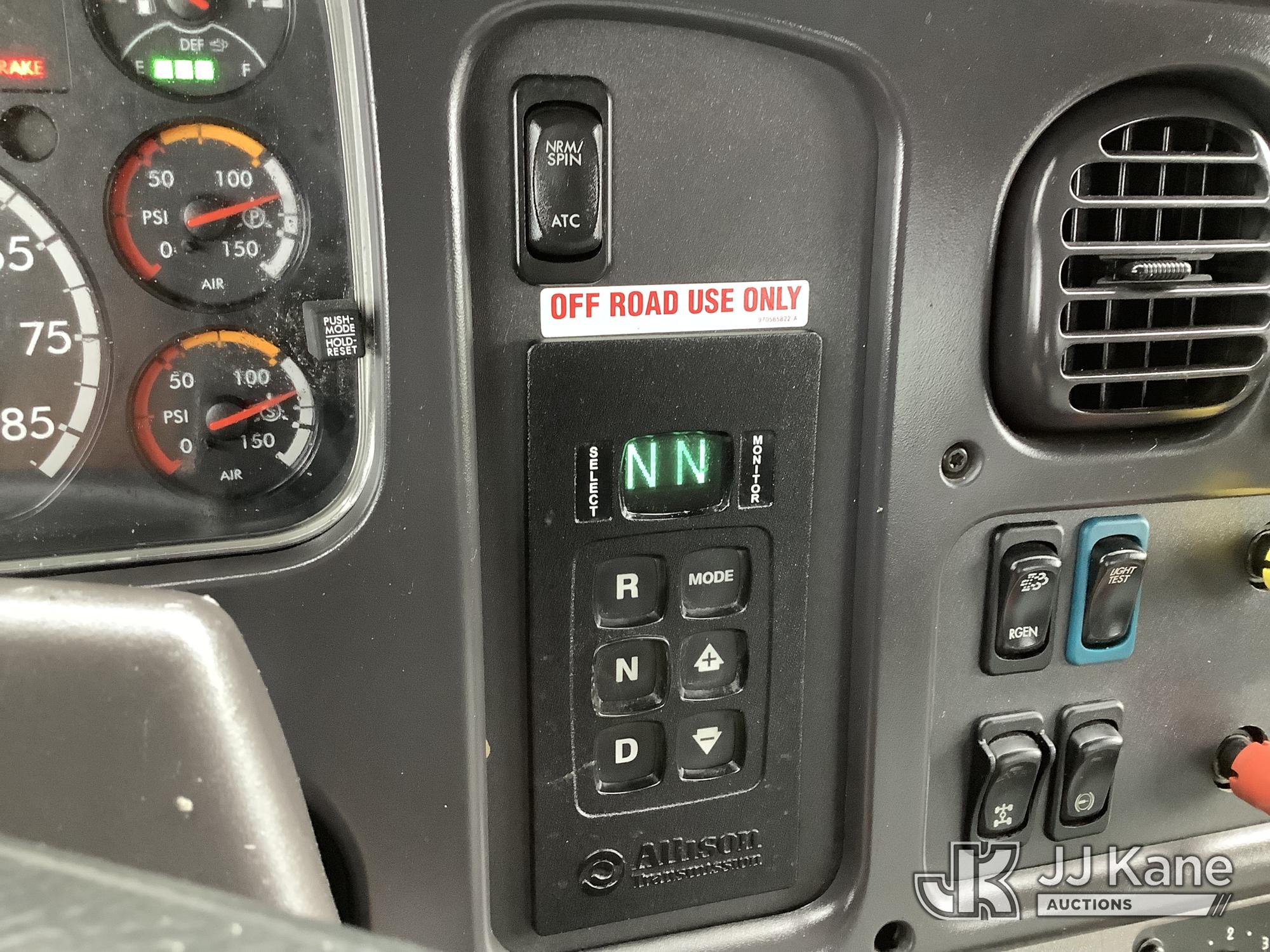 2018 Freightliner M2 106