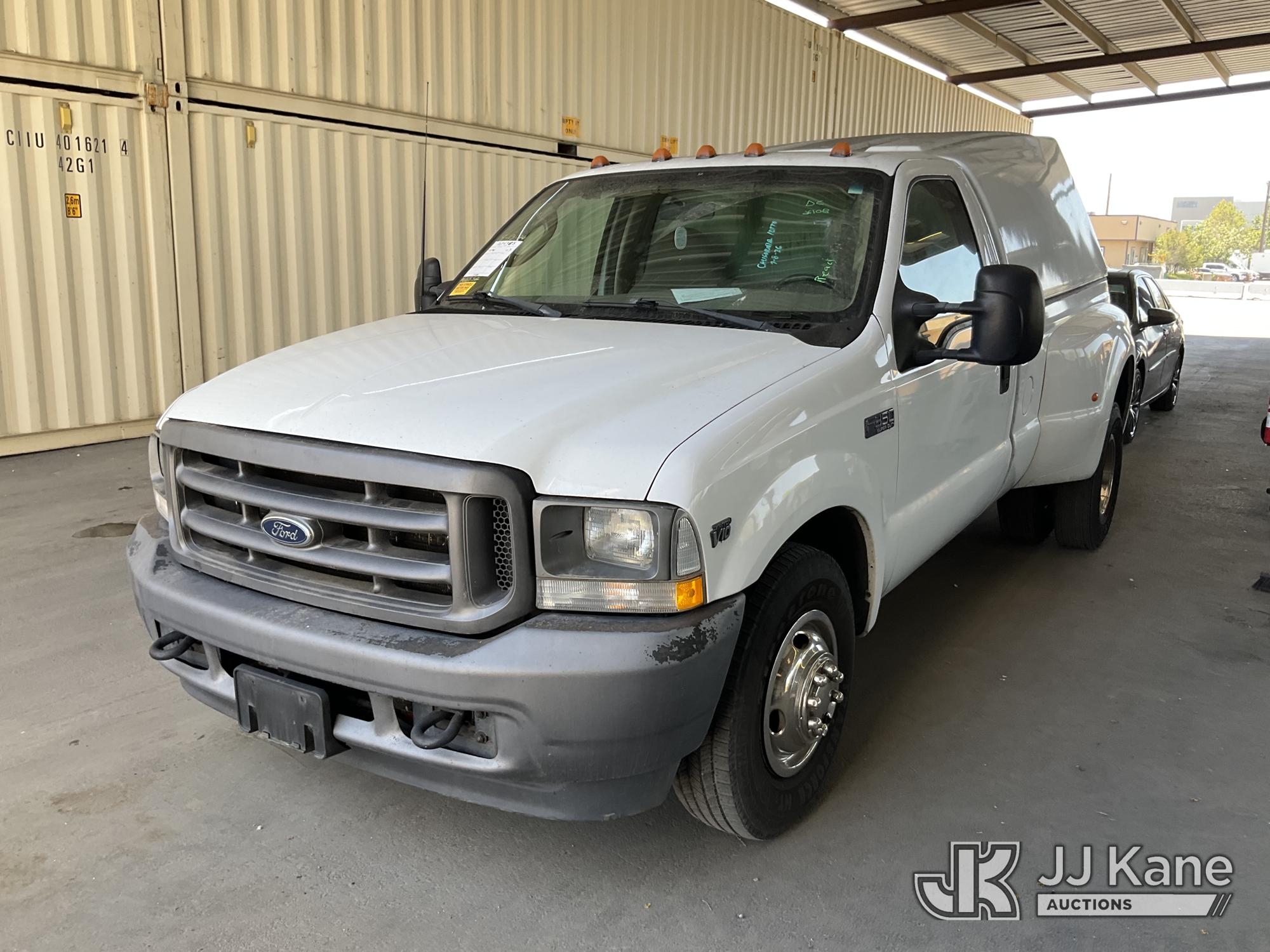 Photo of a 2003 Ford F-350 SD