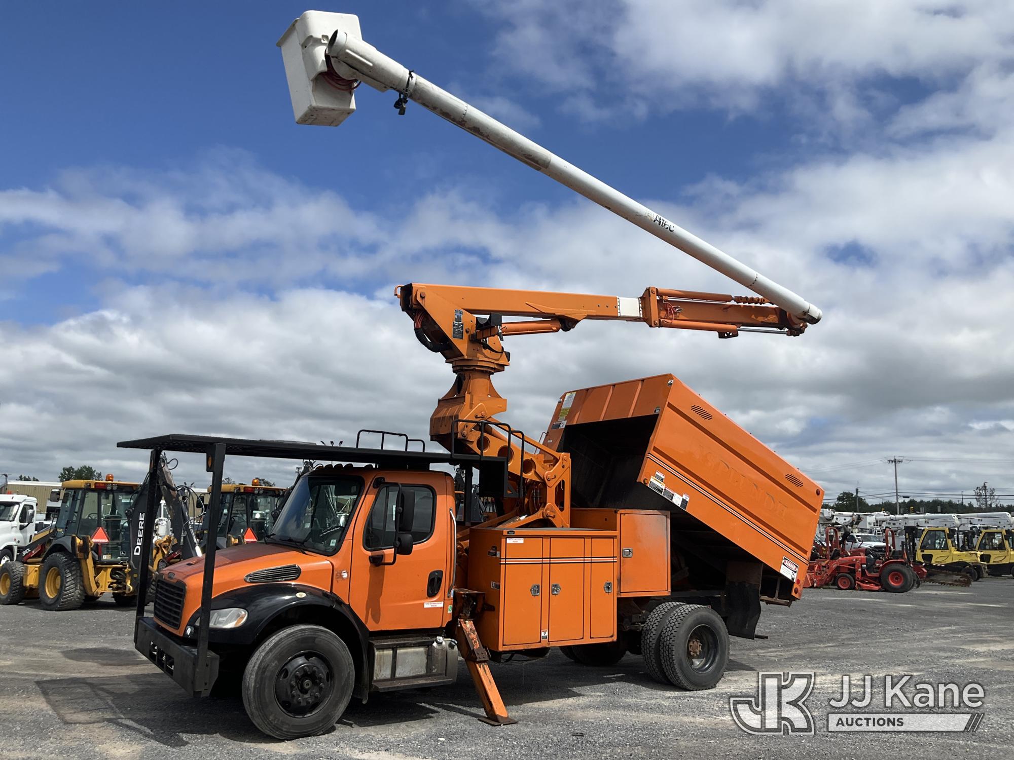 Photo of a 2016 Freightliner M2 106
