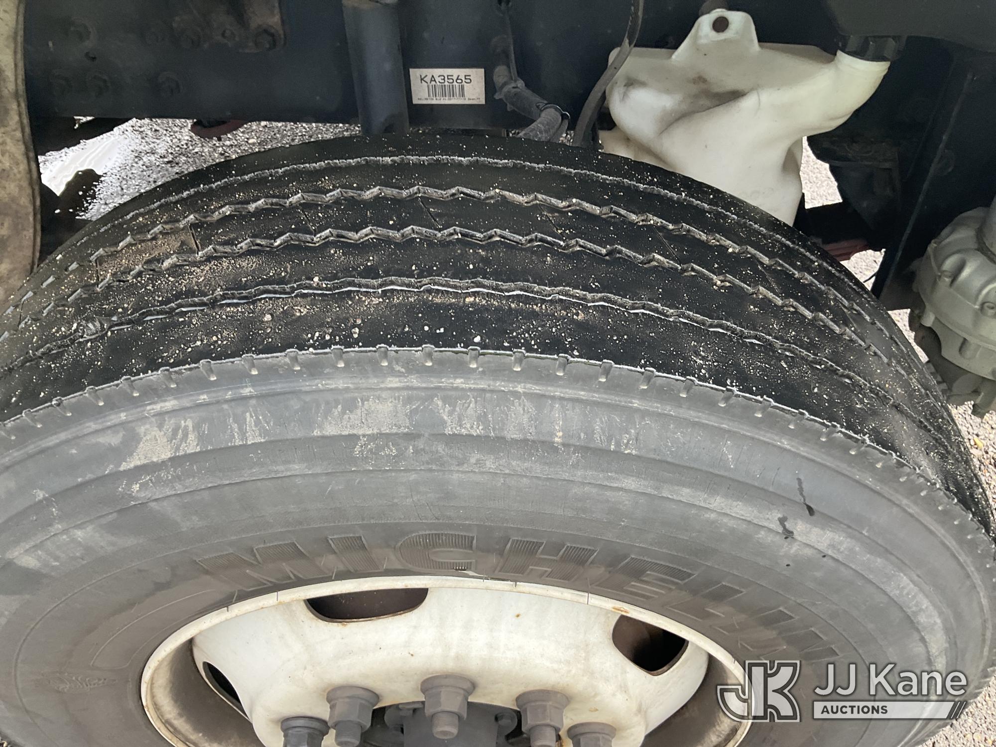 2018 Freightliner M2