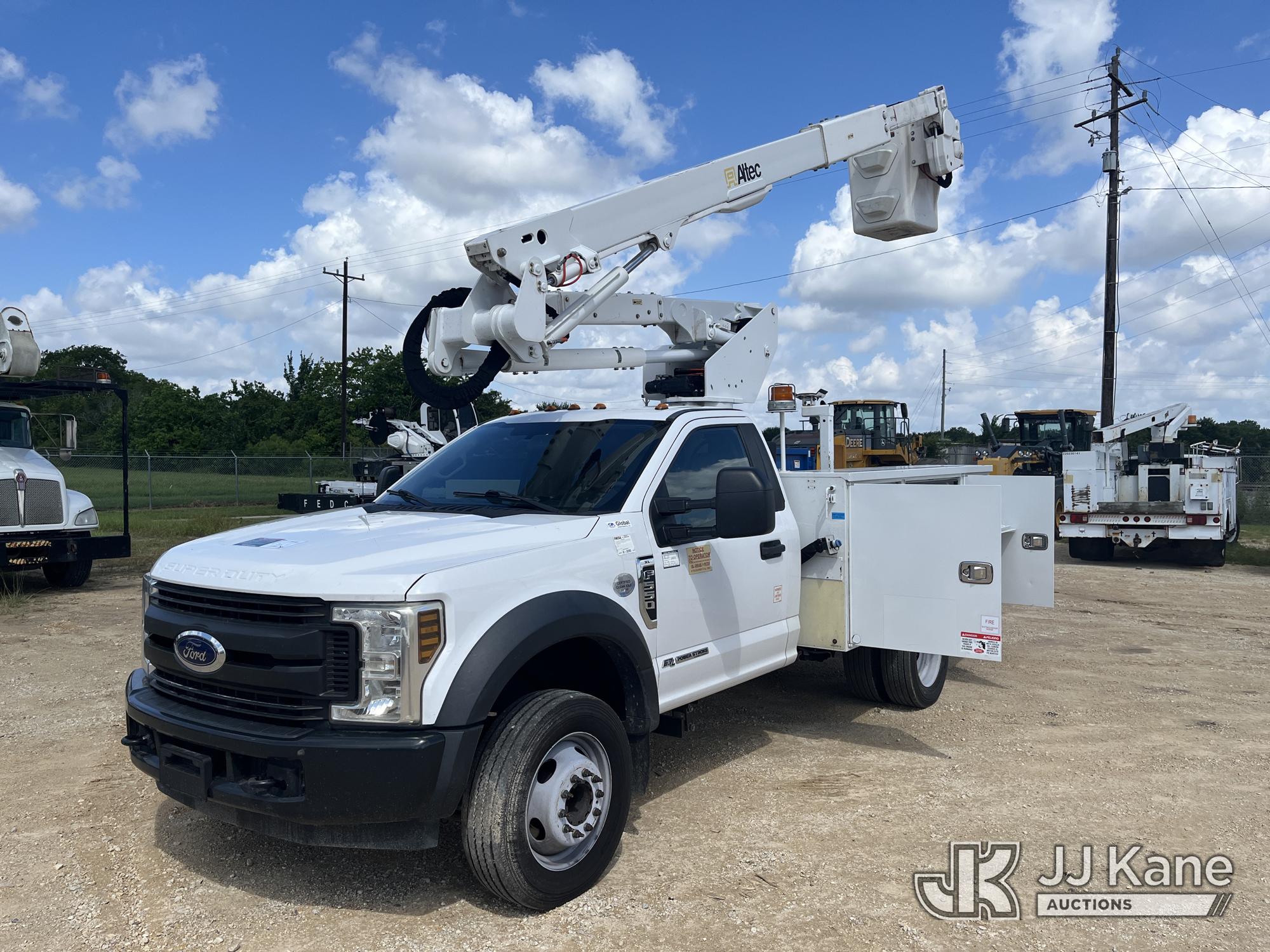 Photo of a 2019 Ford F550