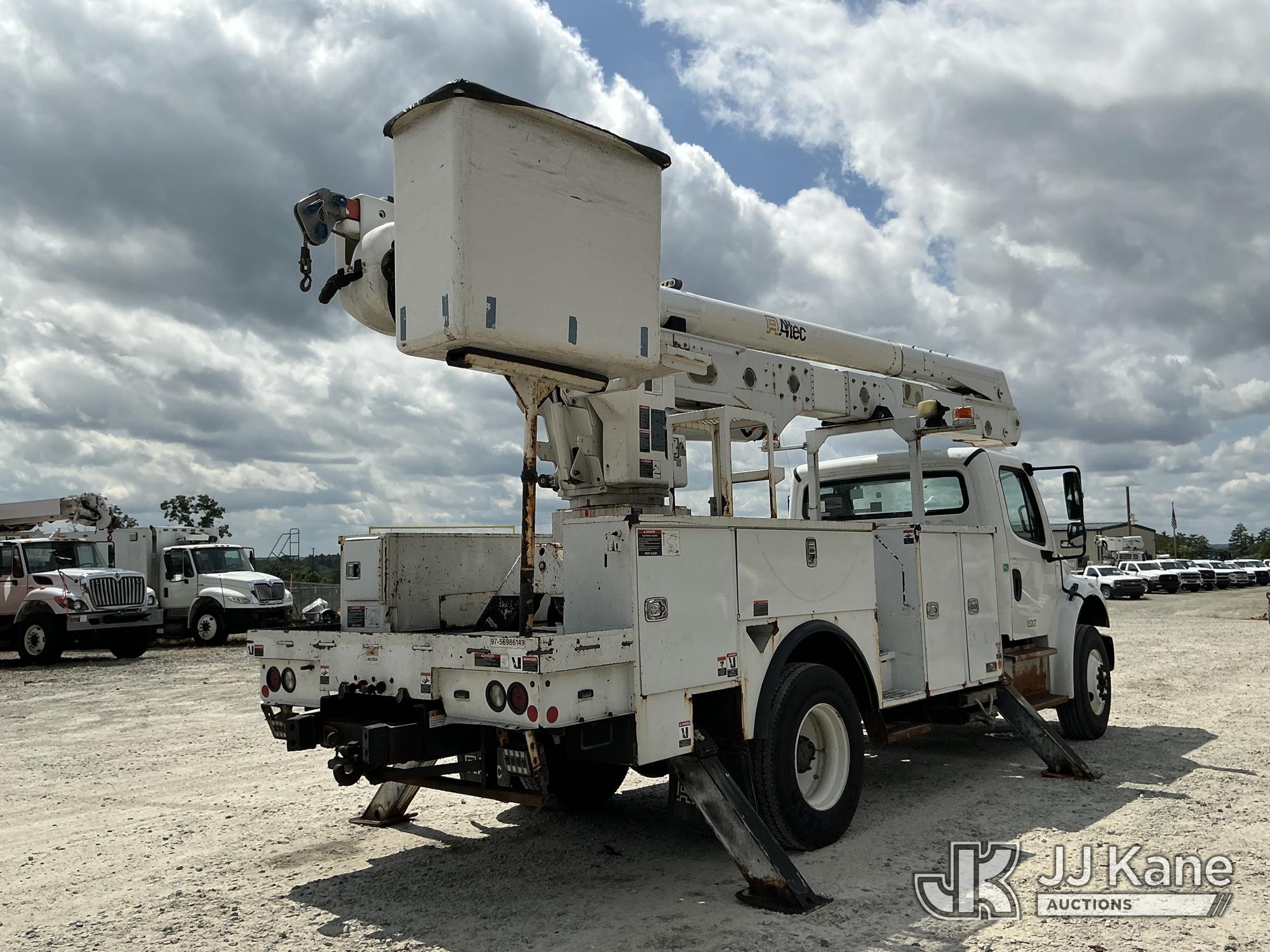 2019 Freightliner M2 106