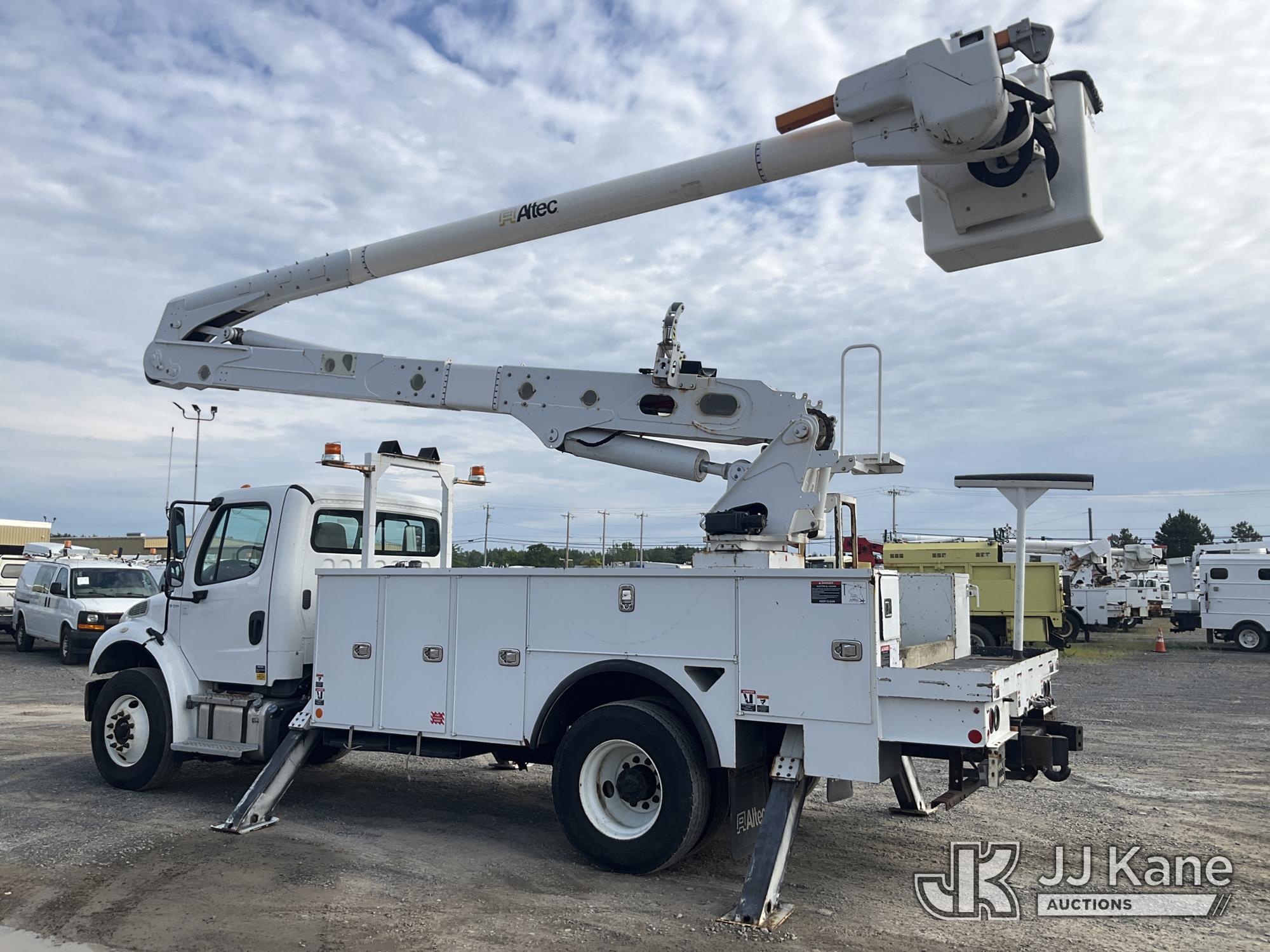 2019 Freightliner M2 106