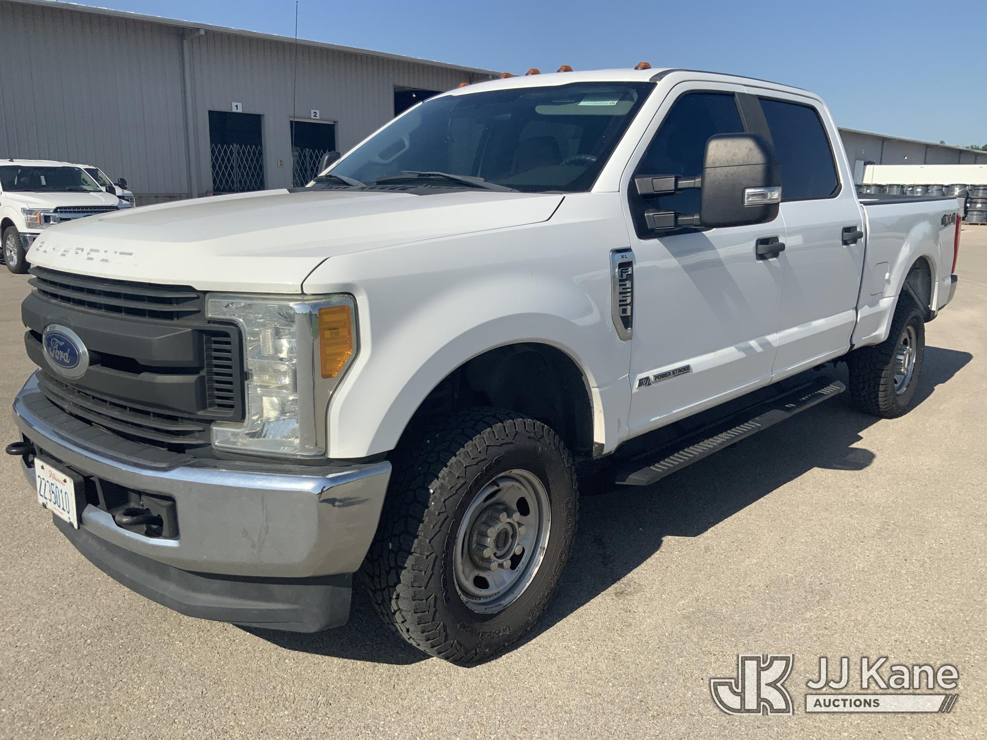 Photo of a 2017 Ford F-250 SD
