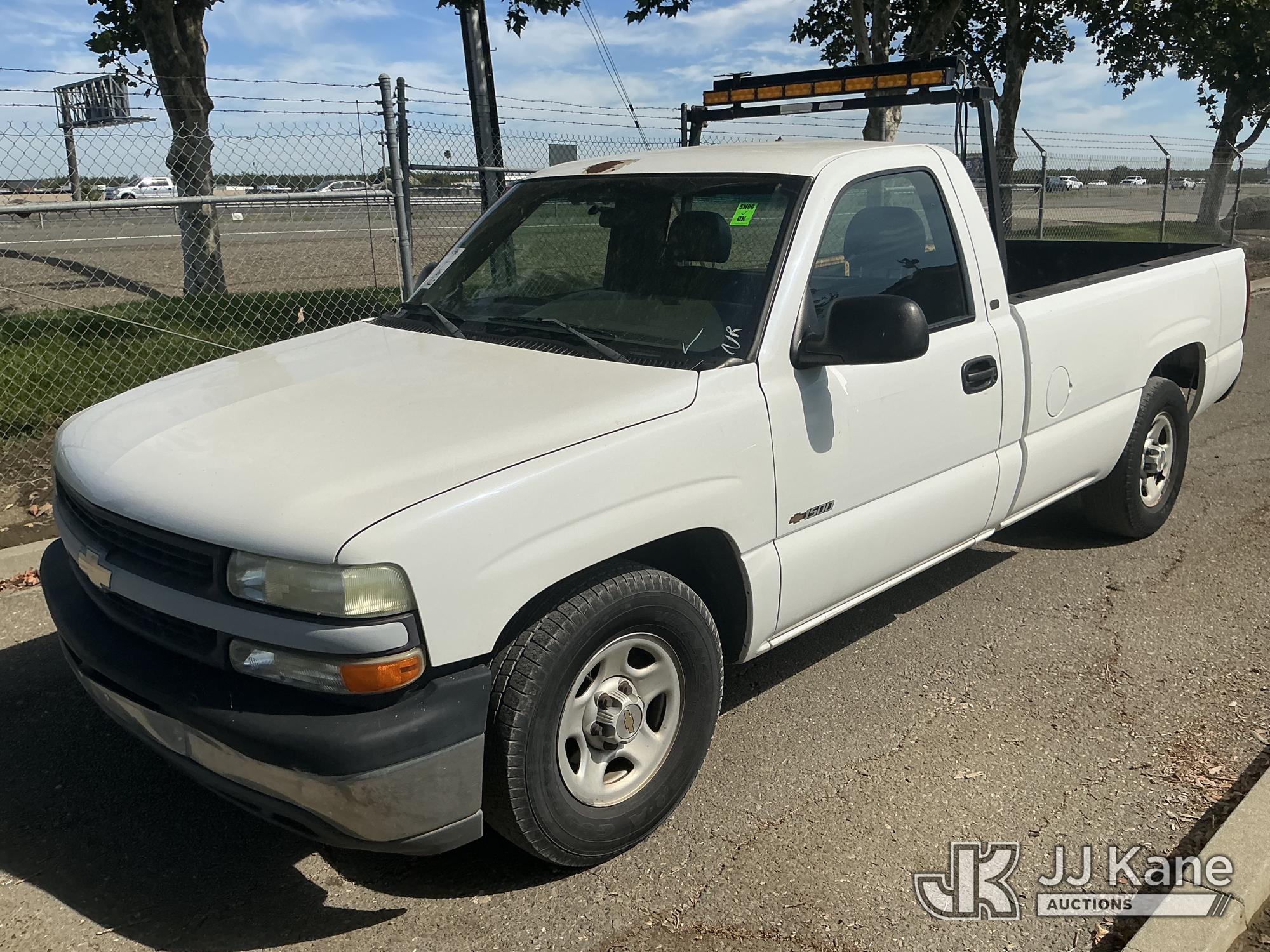 Photo of a 2002 Chevrolet Silverado 1500